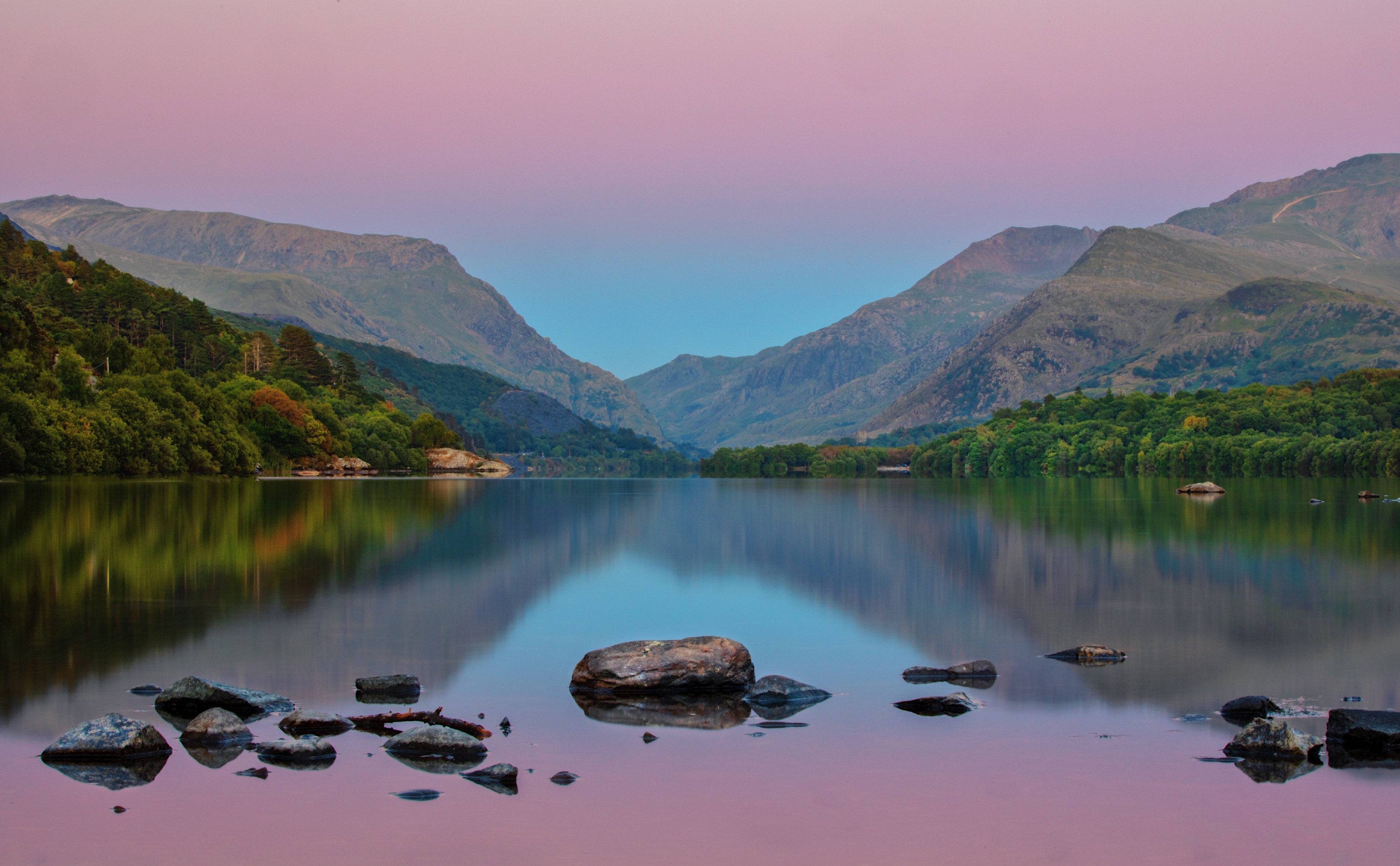 Lake and mountains reflection at sunset 4K HD Wallpaper
