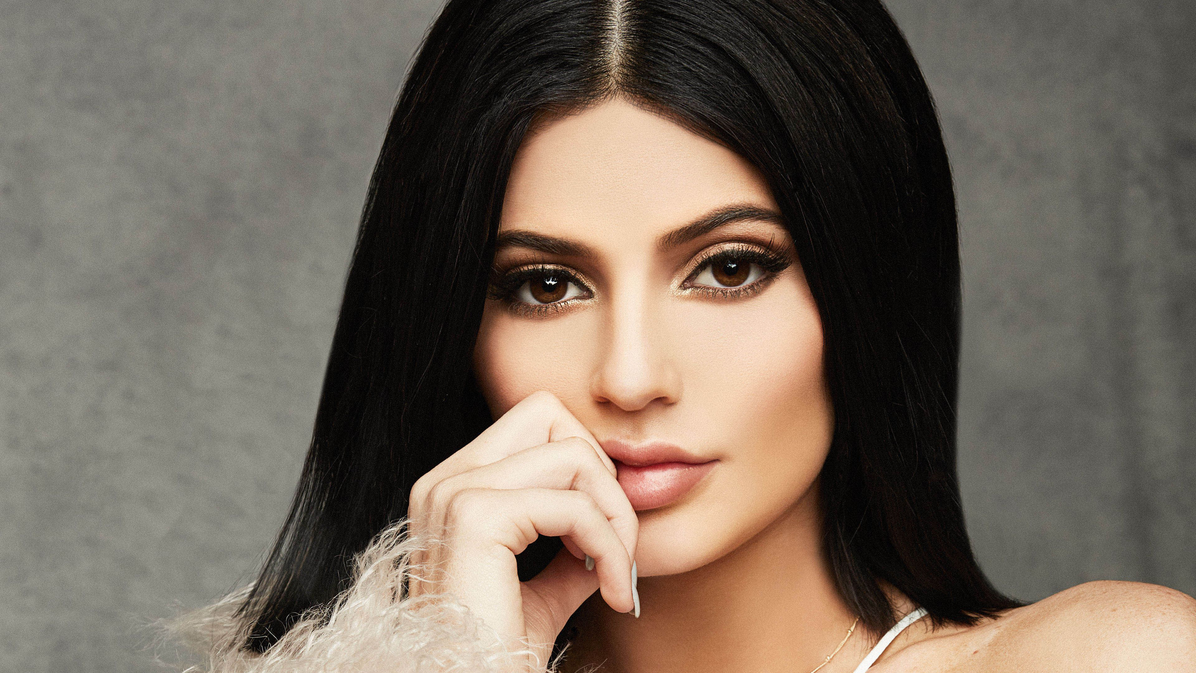 Kylie Jenner 4K HD Wallpaper