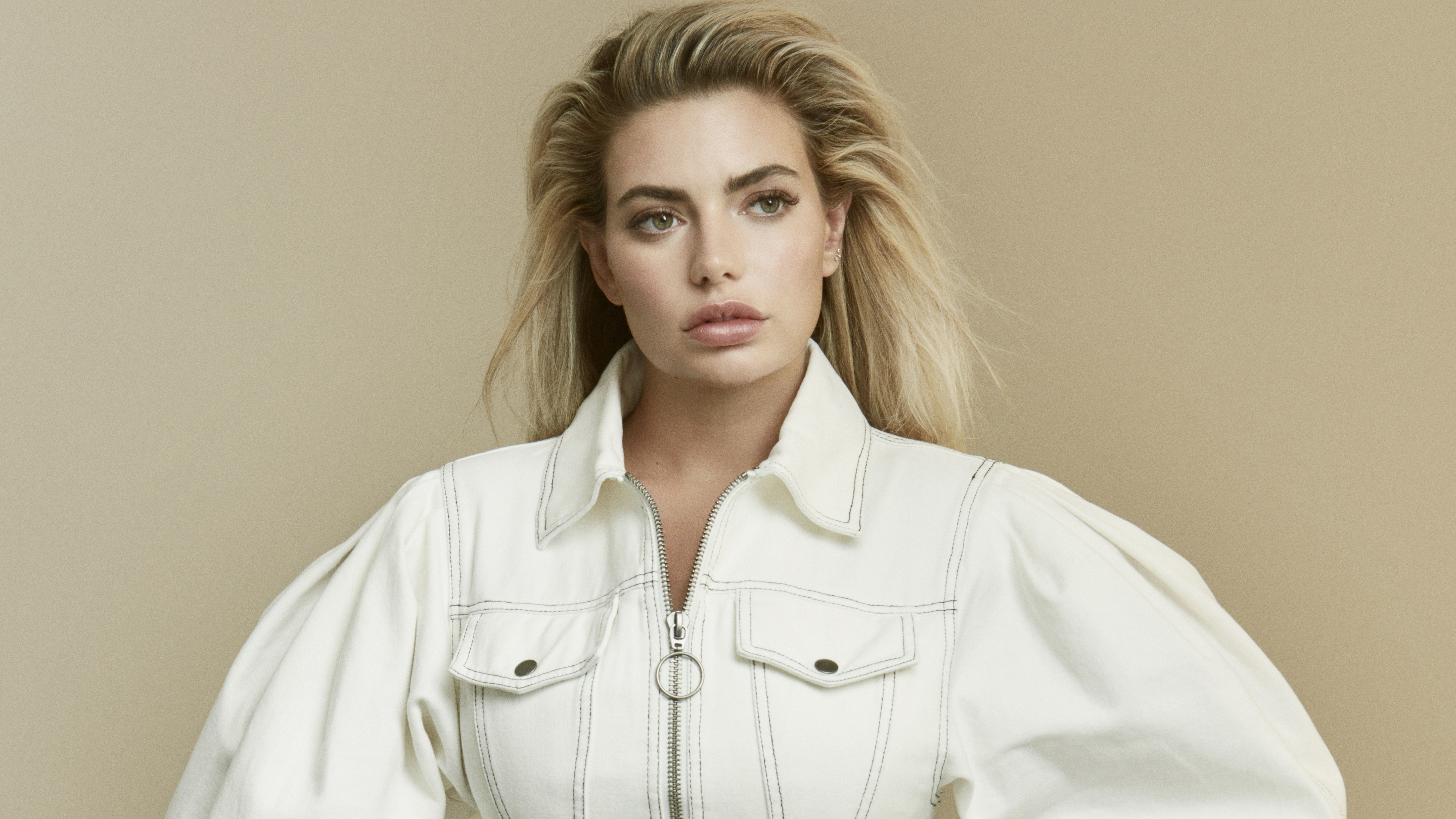Megan Barton Hanson in a white denim jacket HD Wallpaper