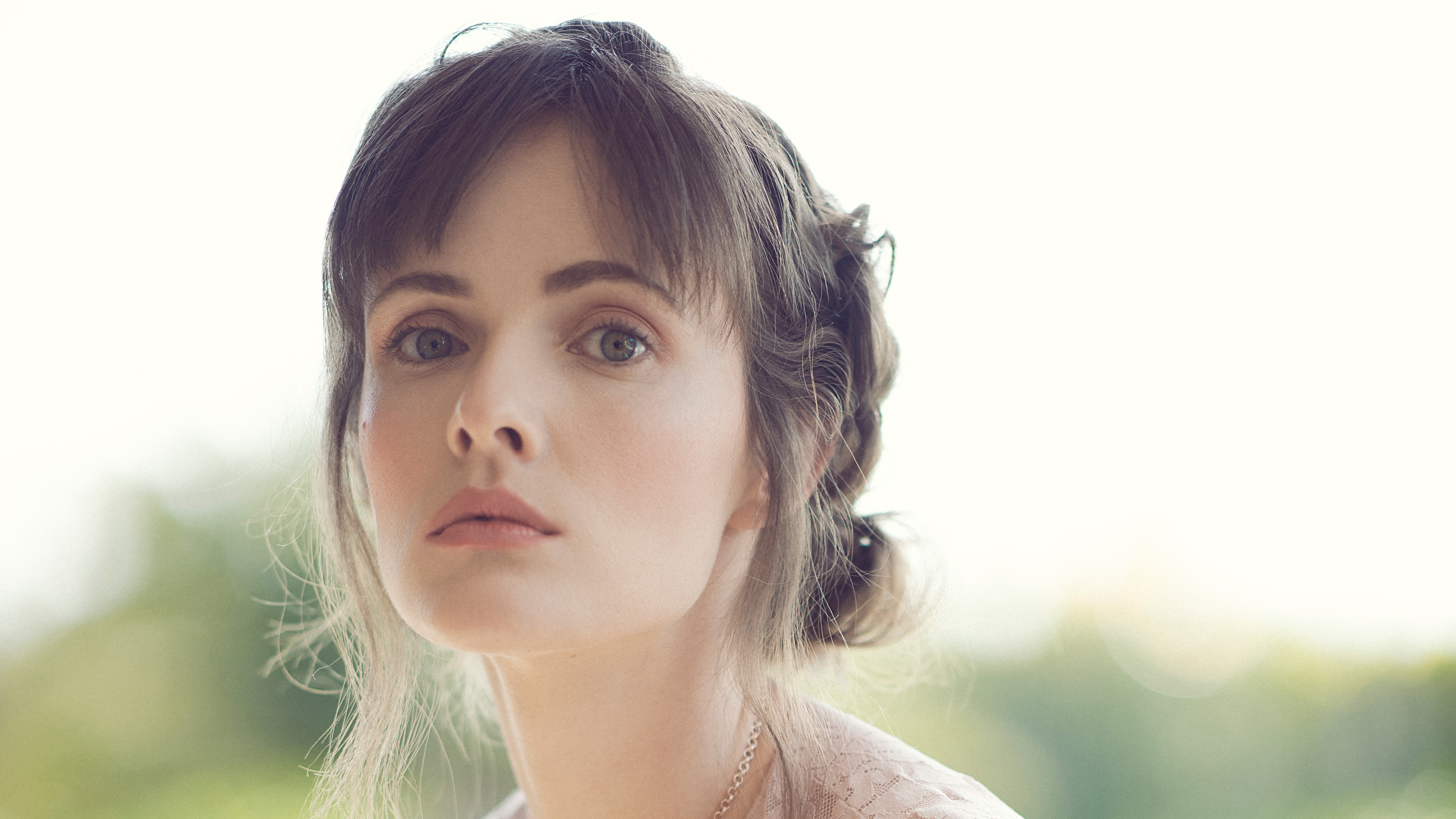 Mashka Wolfe 4K HD Wallpaper