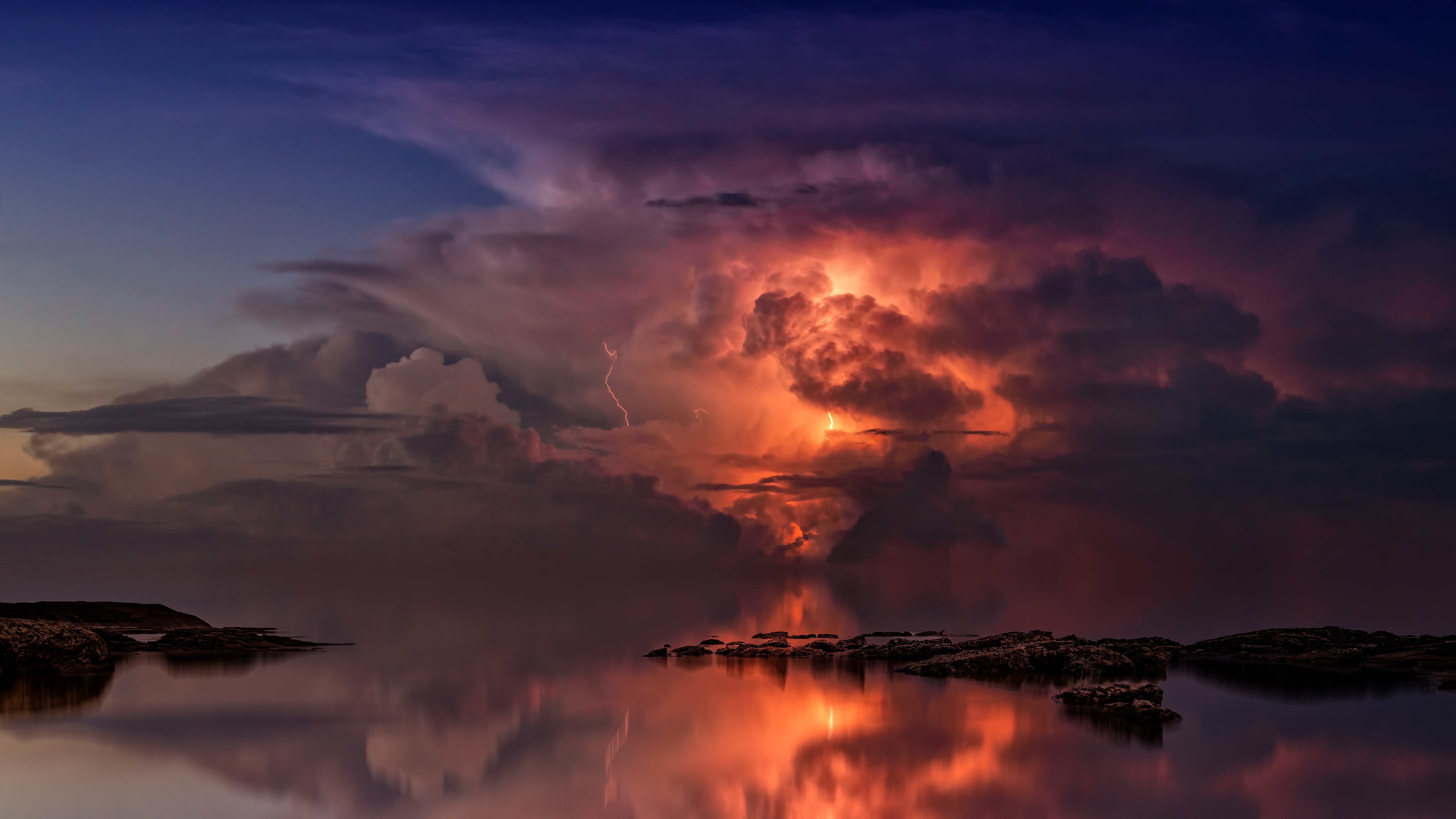 Dramatic 4K Thunderstorm Over Calm Ocean HD Wallpaper