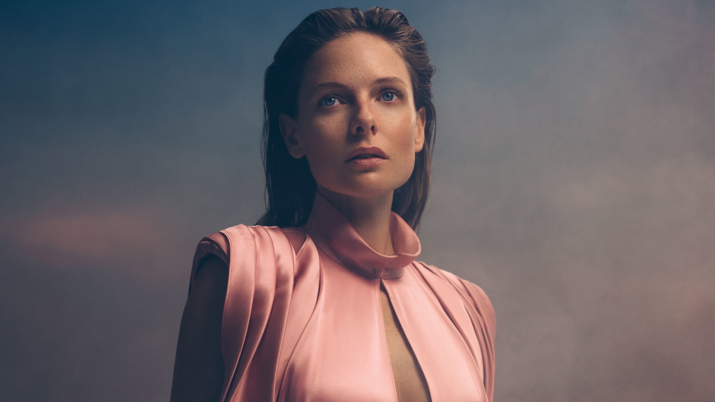 Rebecca Ferguson in a pink dress HD Wallpaper