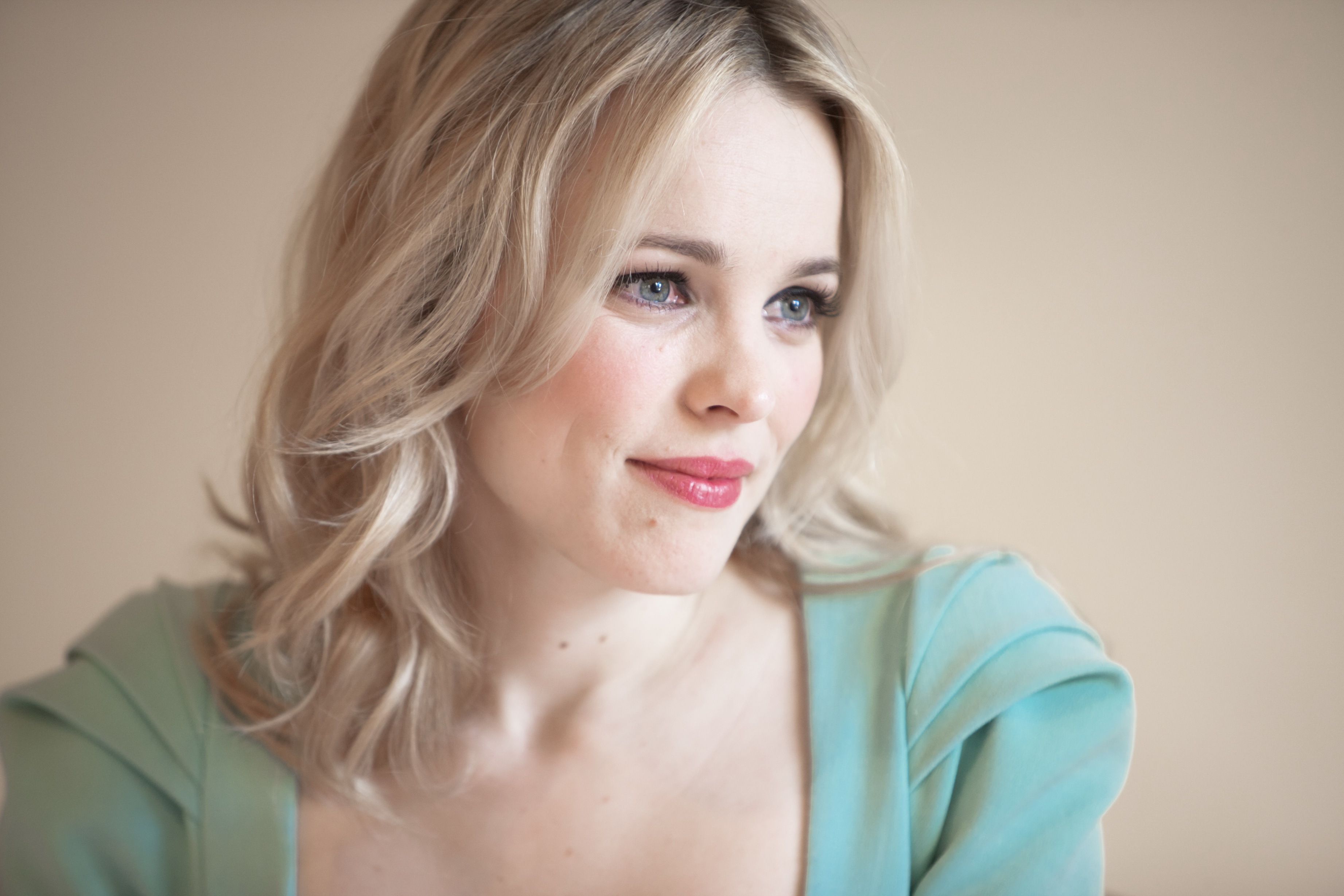 Rachel McAdams 4K HD Wallpaper