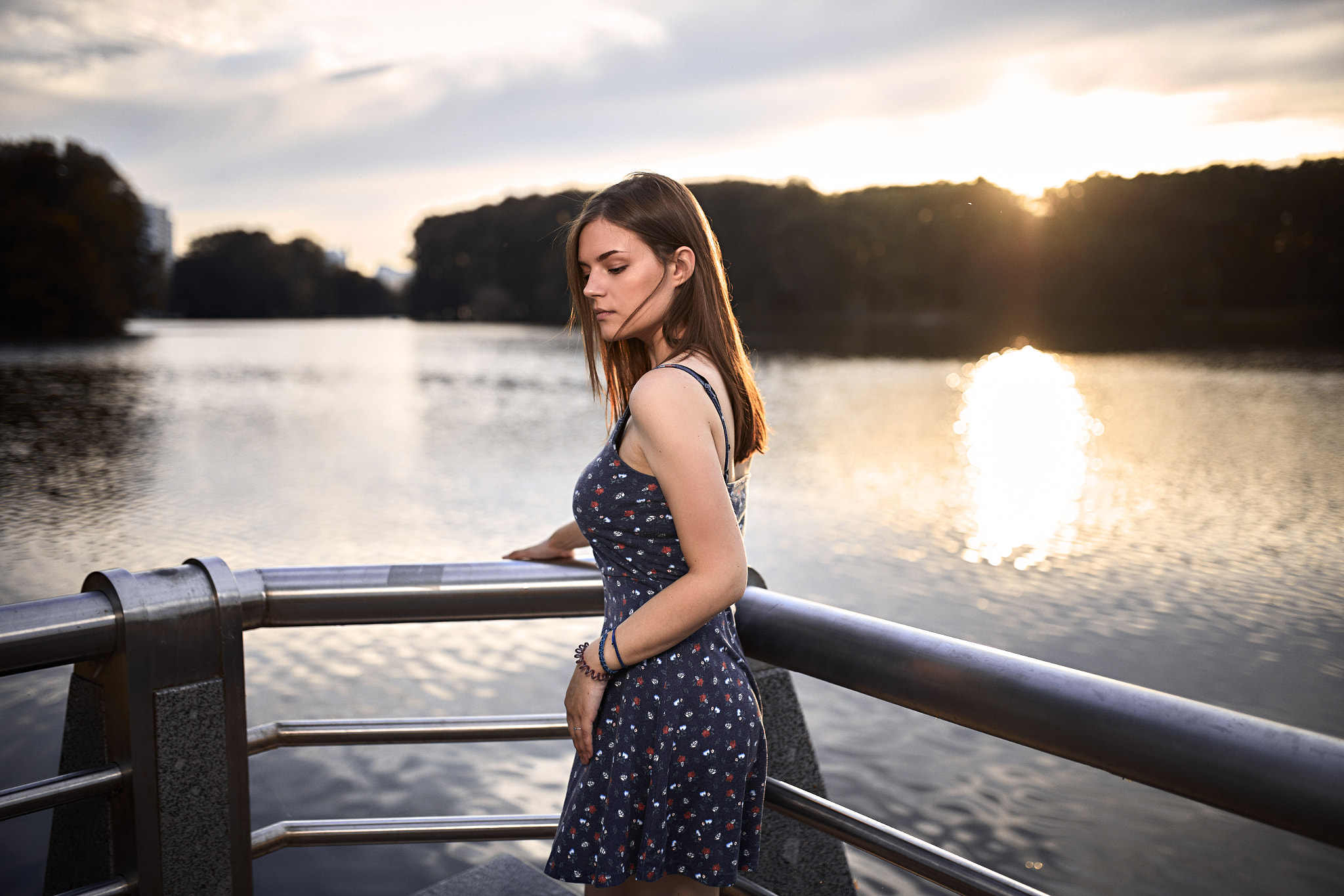 Girl in a floral dress by the water HD Wallpaper
