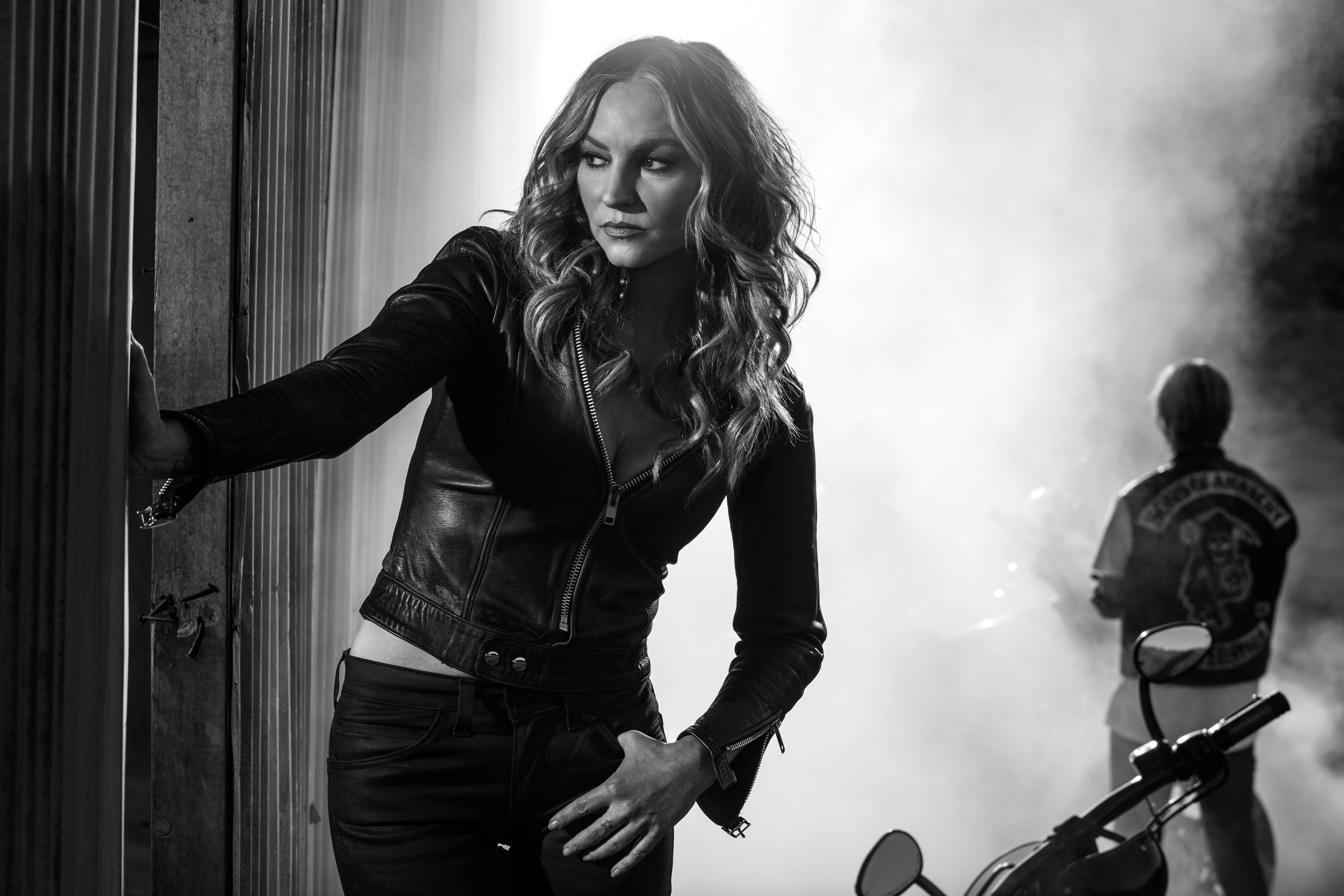 Drea de Matteo in a black leather jacket HD Wallpaper