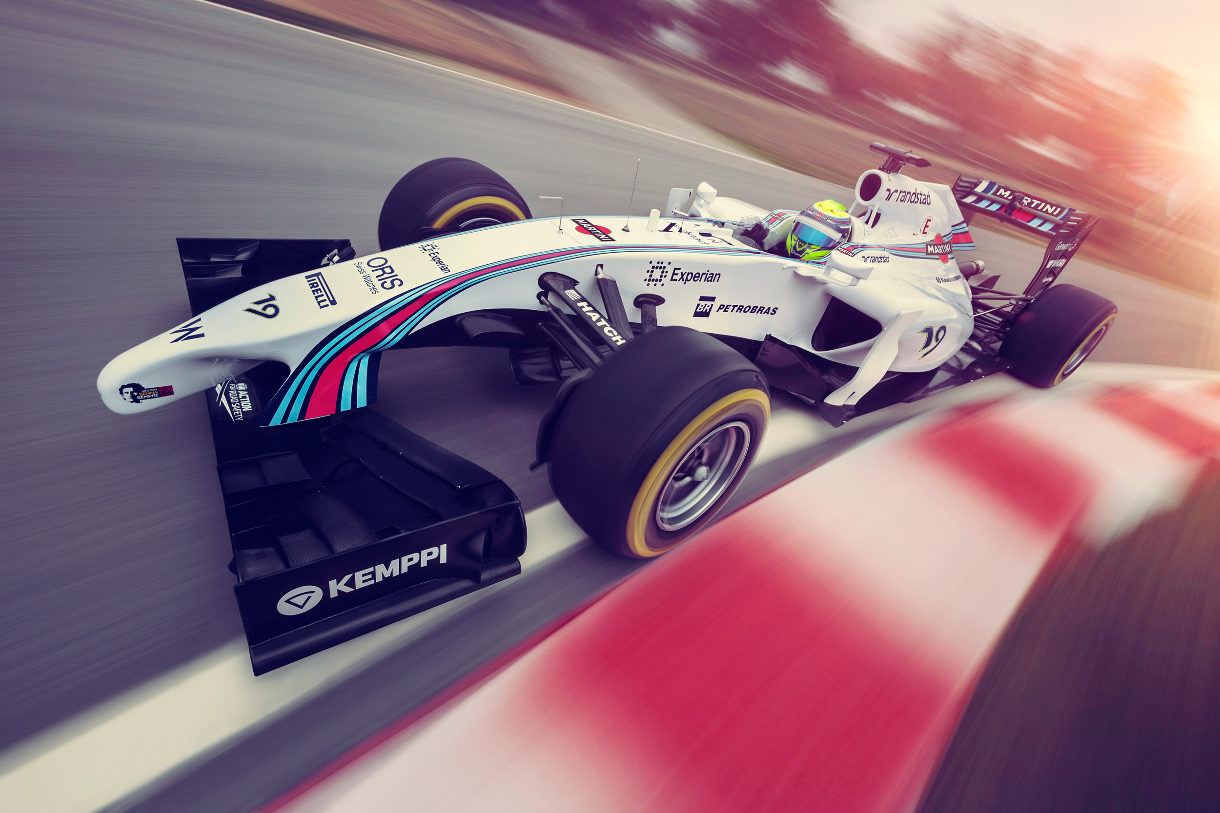 Felipe Massa's Williams F1 Car on Track HD Wallpaper