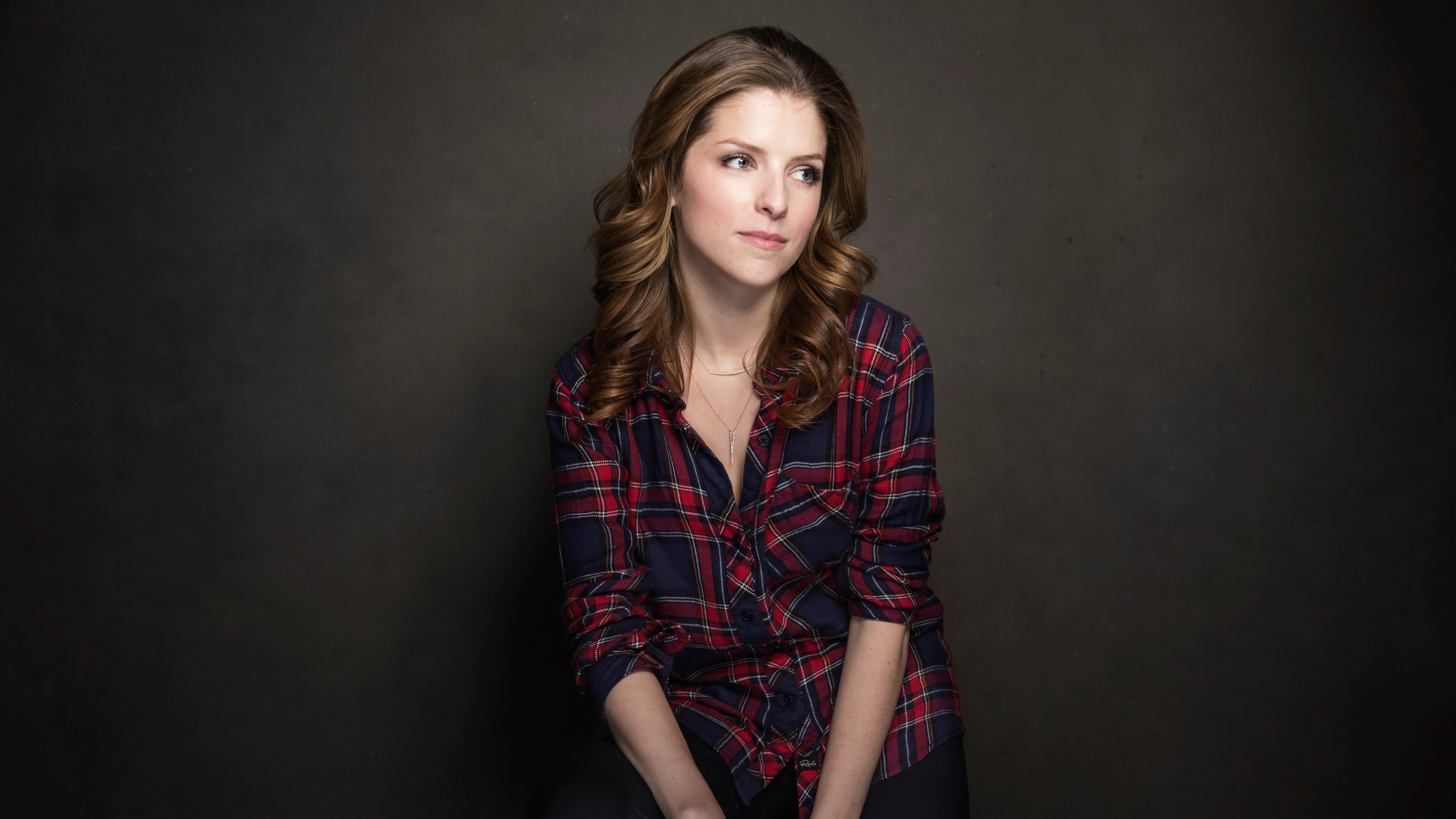 Anna Kendrick in a Plaid Shirt HD Wallpaper