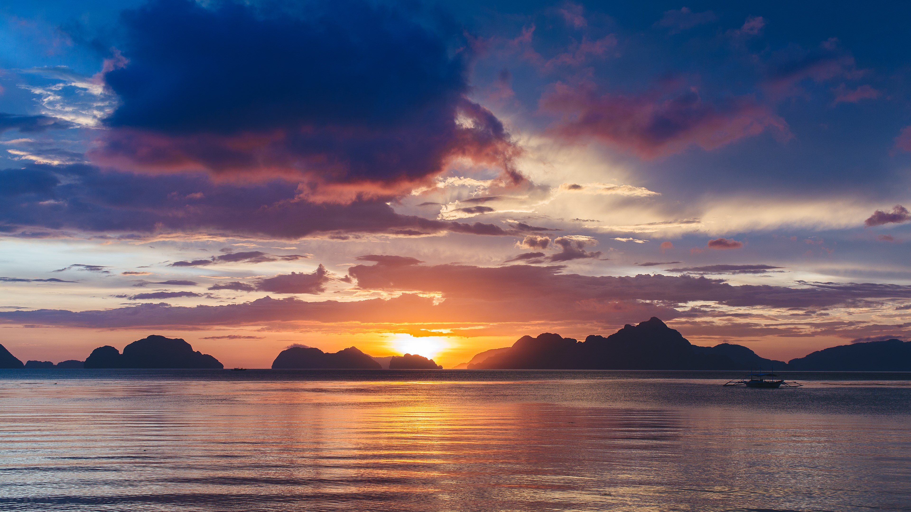 4K Sunset over Islands and Ocean HD Wallpaper