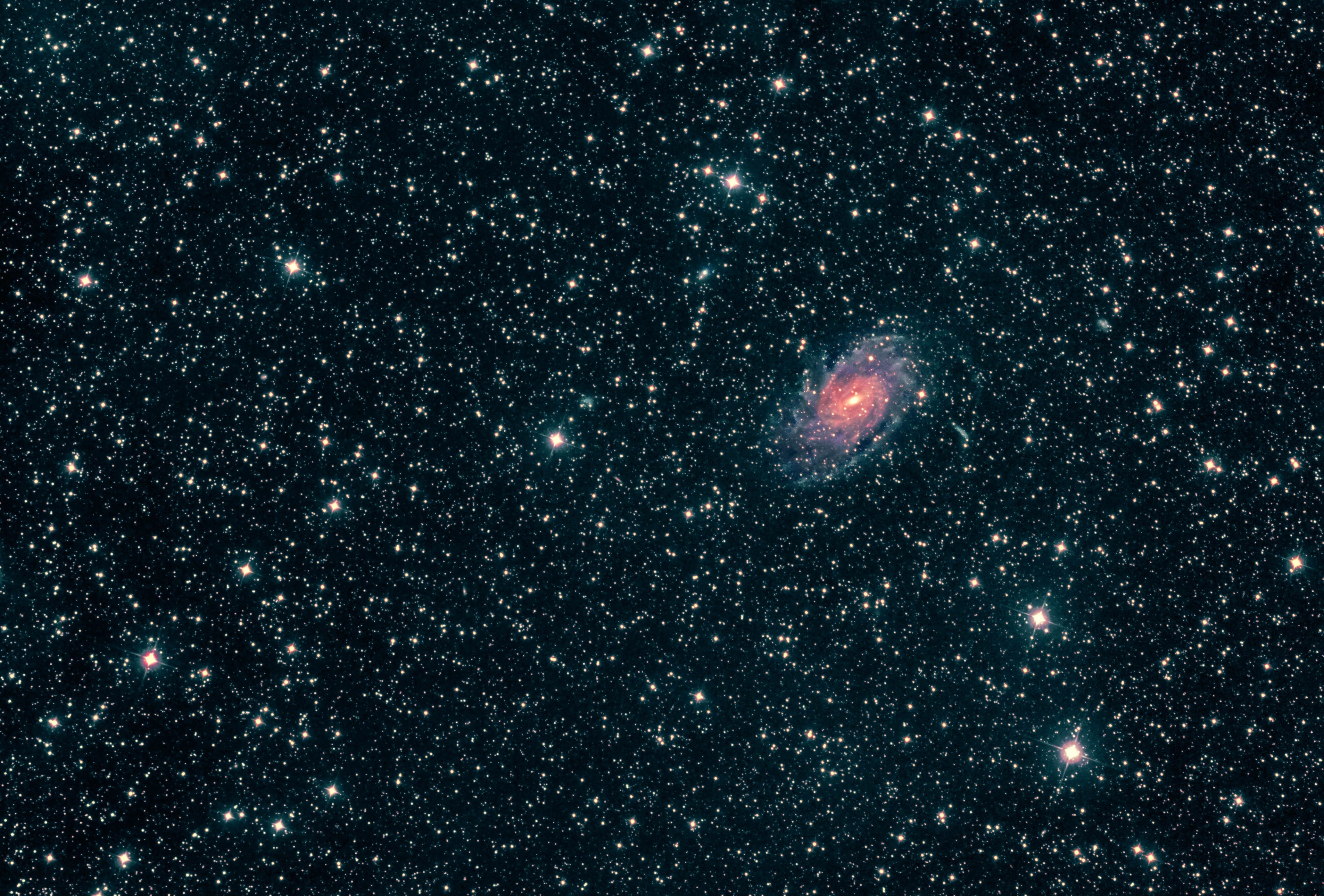 Galaxy in a star field HD Wallpaper