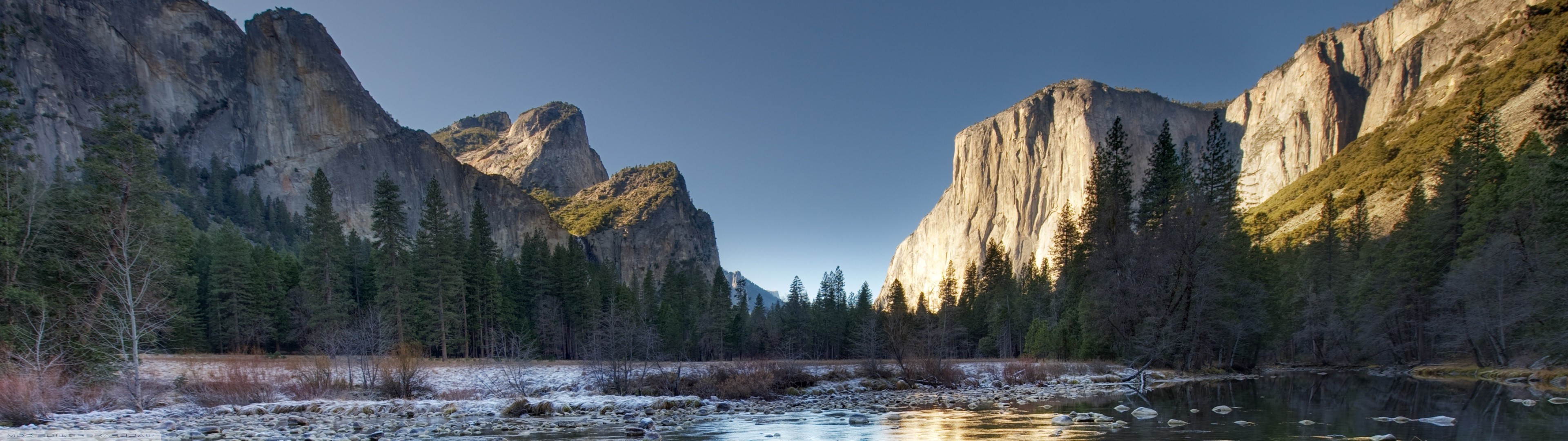 Yosemite National Park landscape with mountains and river HD Wallpaper