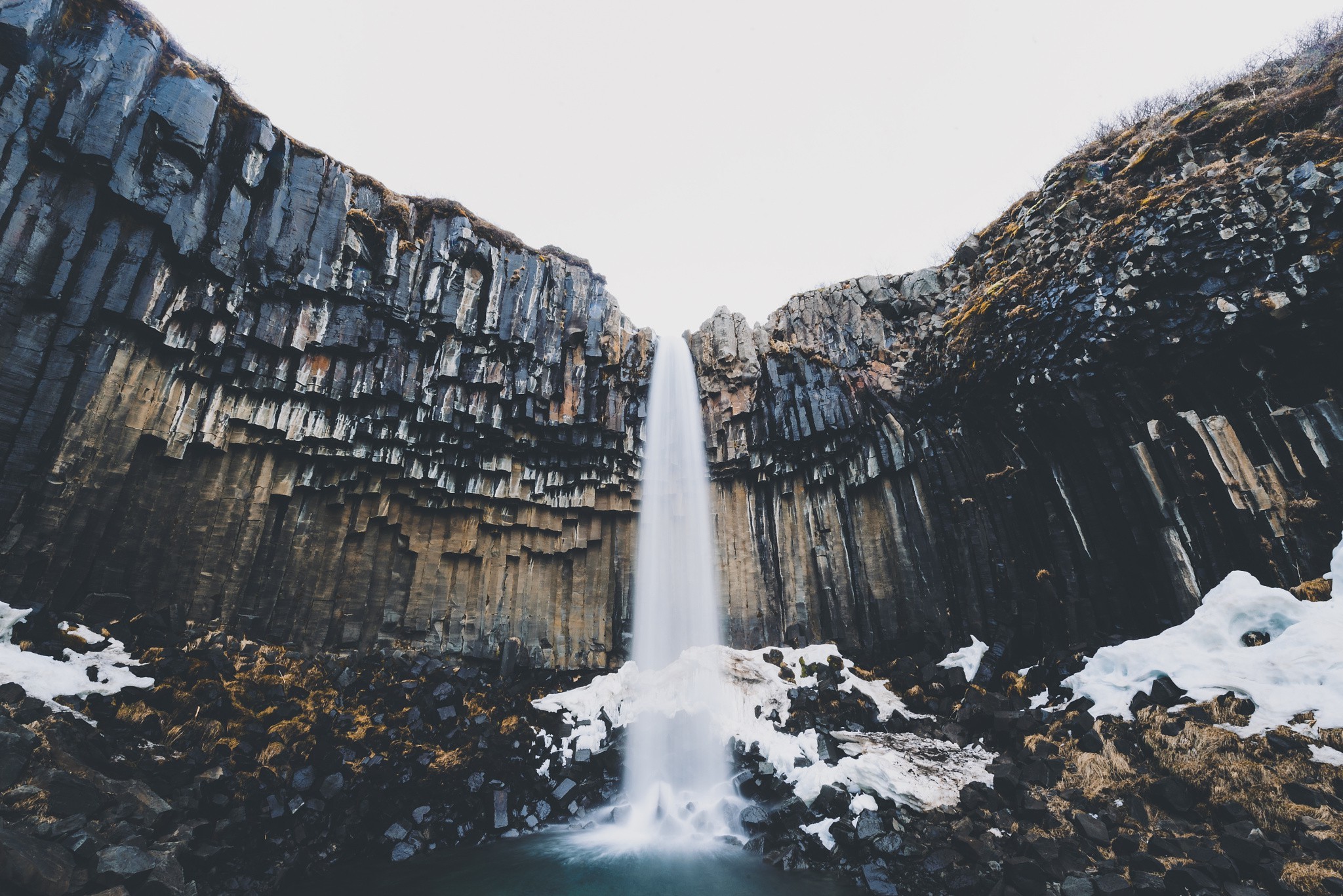 Svartifoss waterfall in Iceland HD Wallpaper
