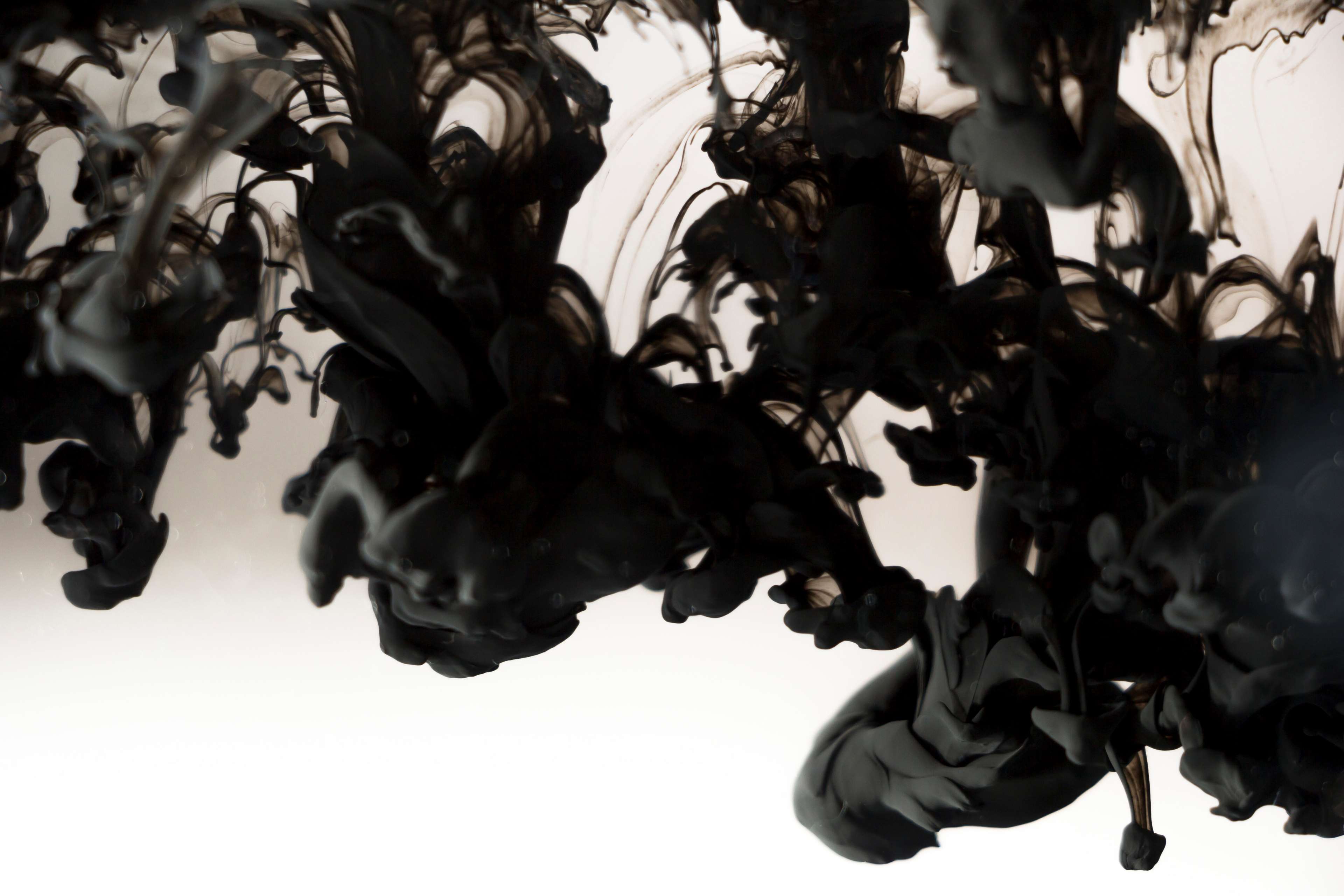 Abstract black ink in water 4K HD Wallpaper