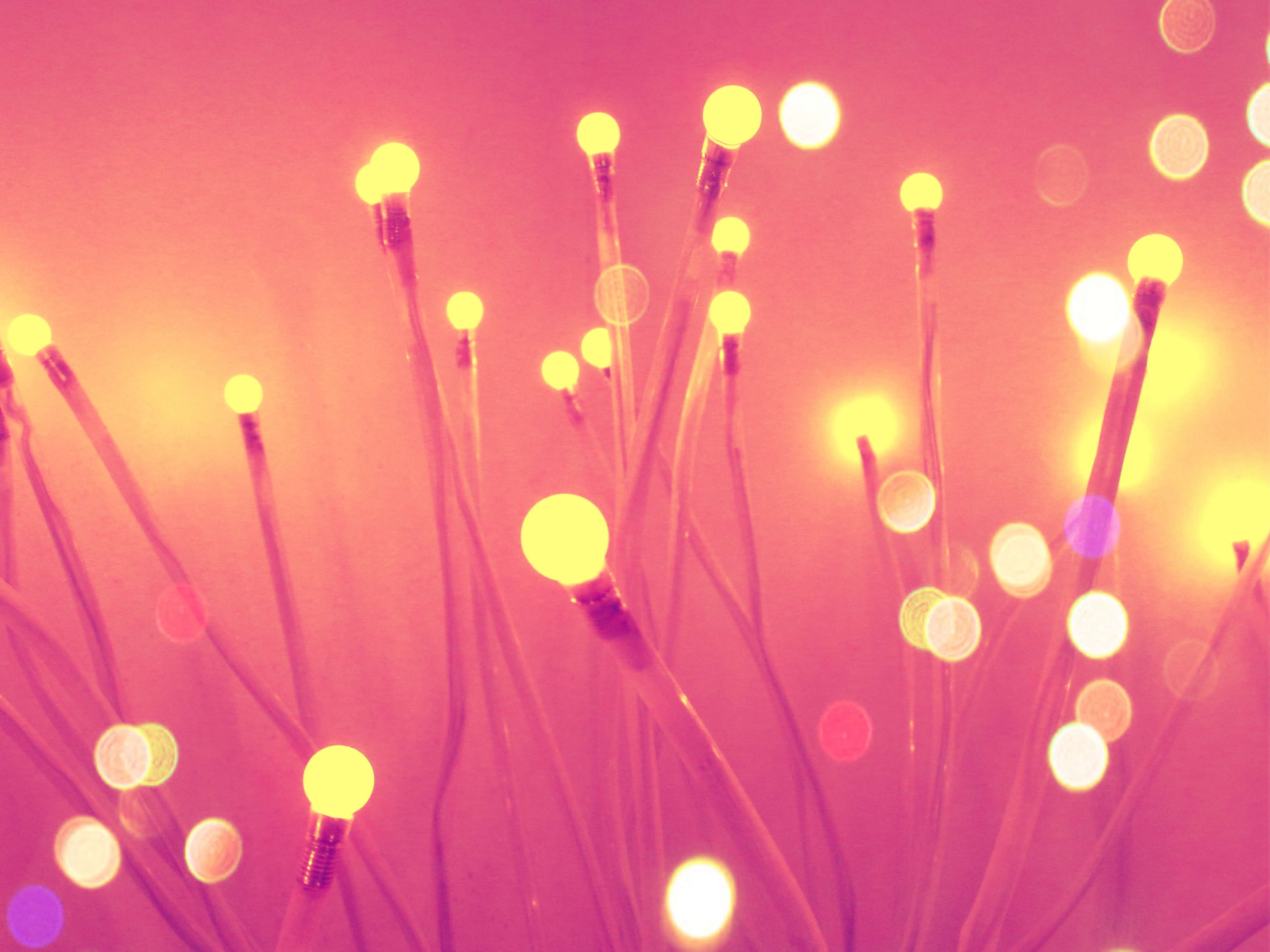 Pink and yellow lights with bokeh effect 4K HD Wallpaper