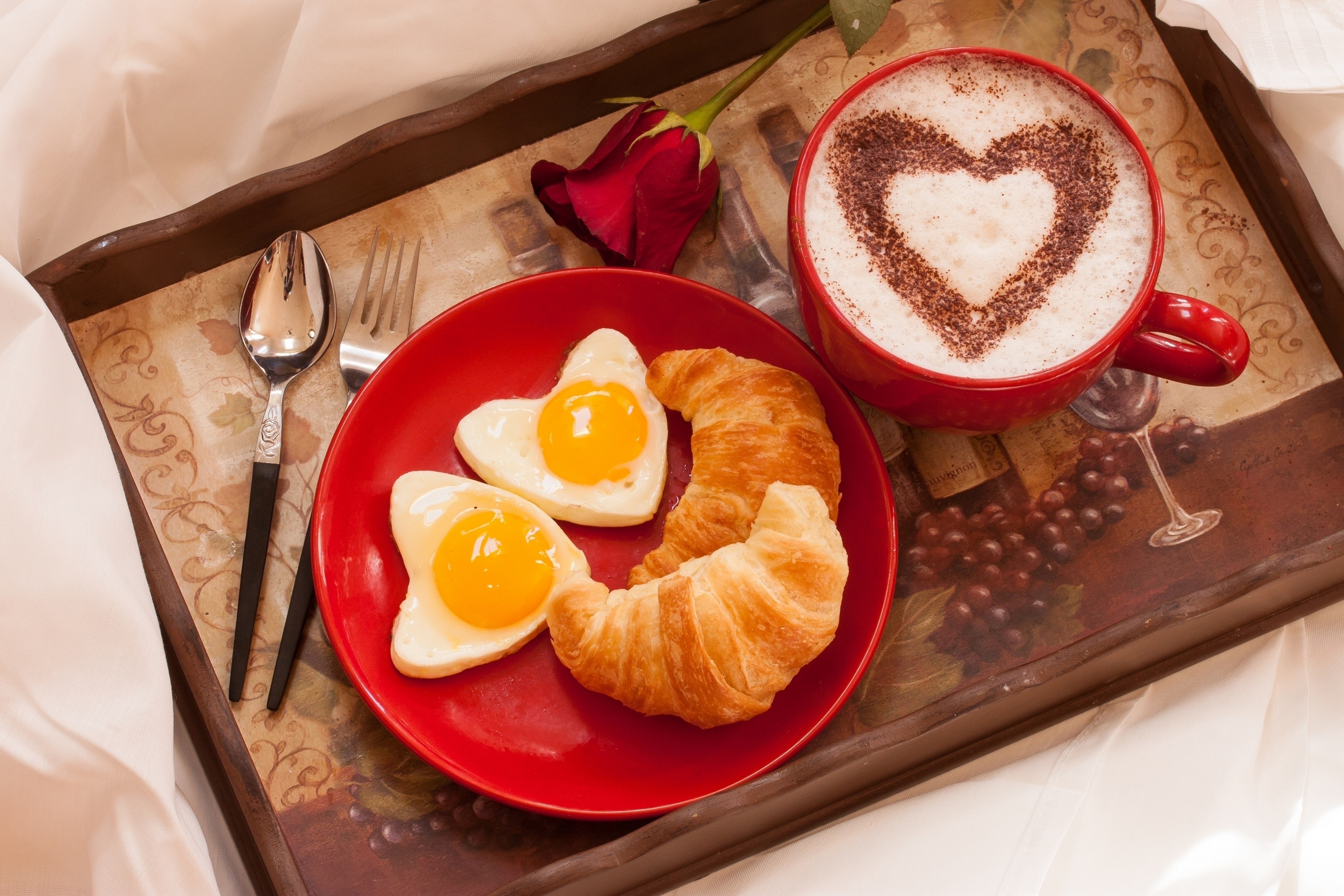 Breakfast tray with heart-shaped eggs and coffee HD Wallpaper