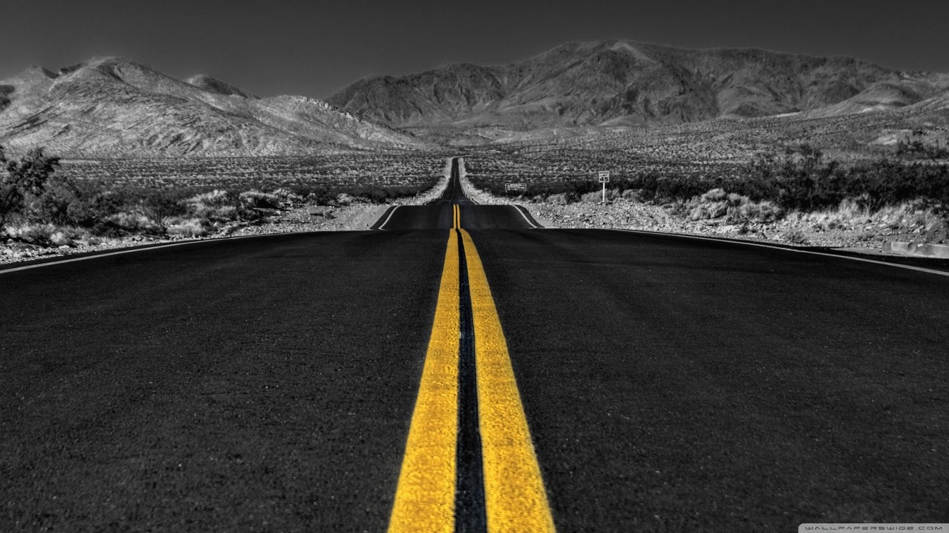 Desert road with mountains HD Wallpaper