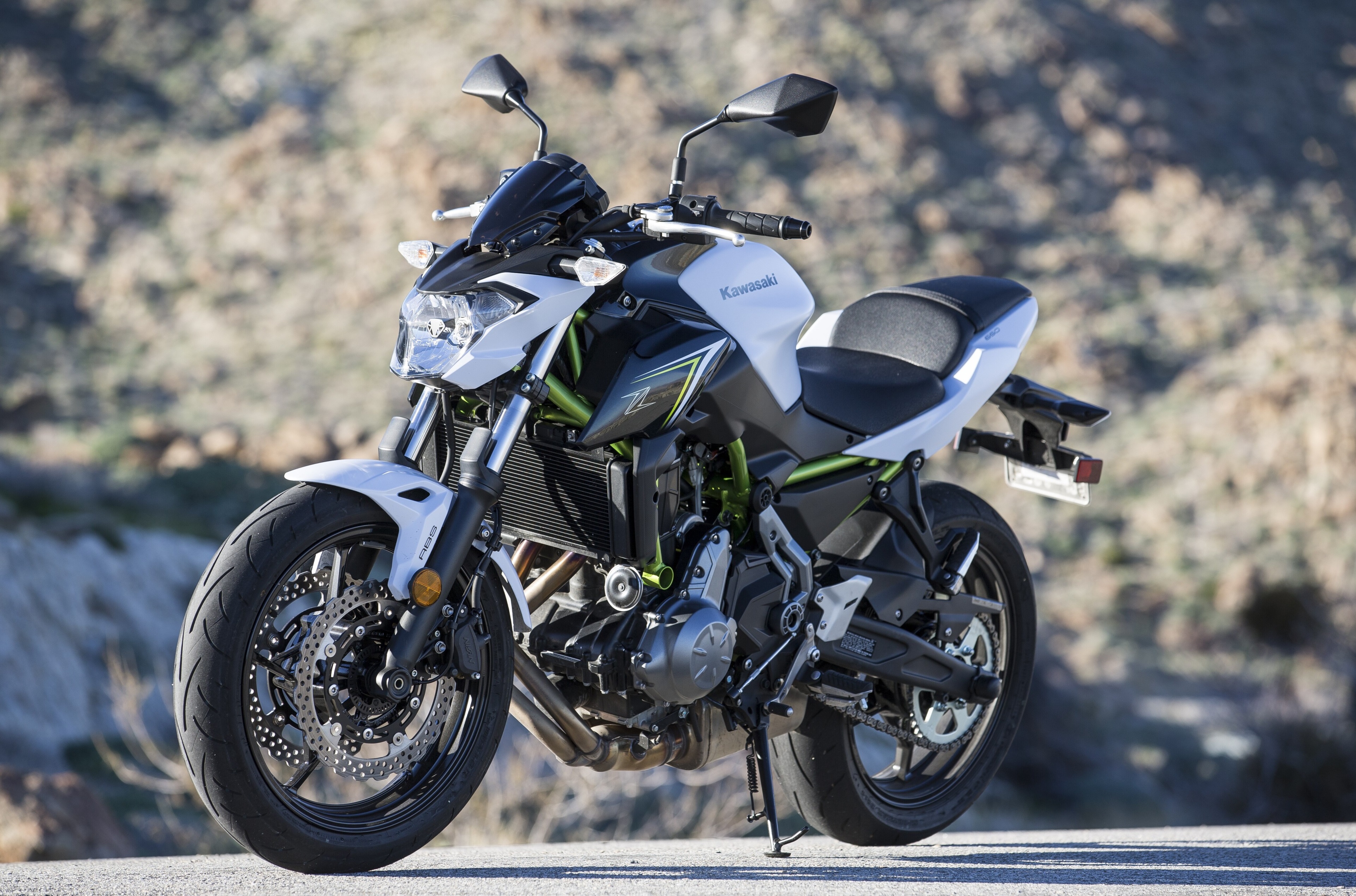 Kawasaki Z650 motorcycle 4K wallpaper HD Wallpaper