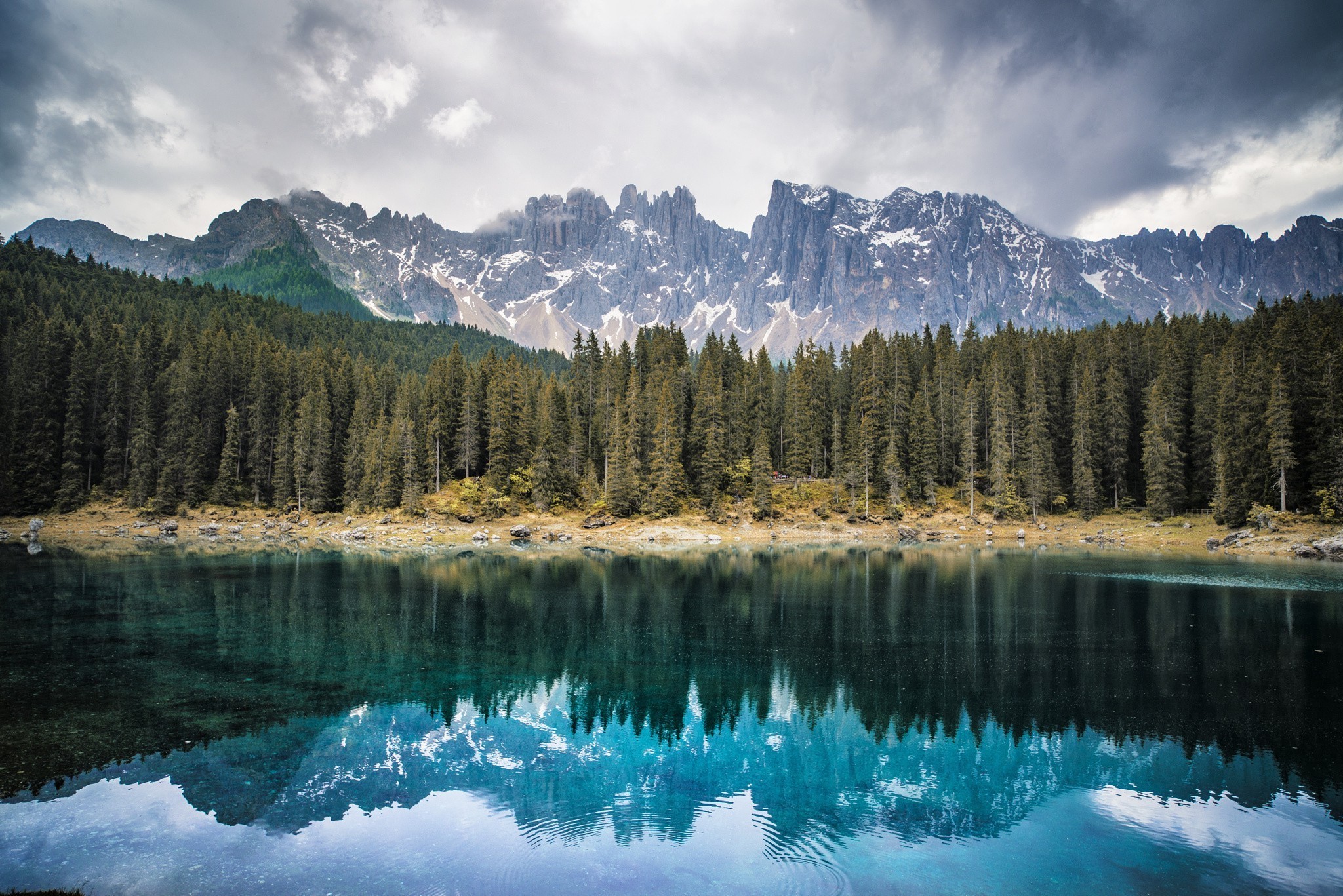 Lake with Pine Forest and Jagged Mountains HD Wallpaper