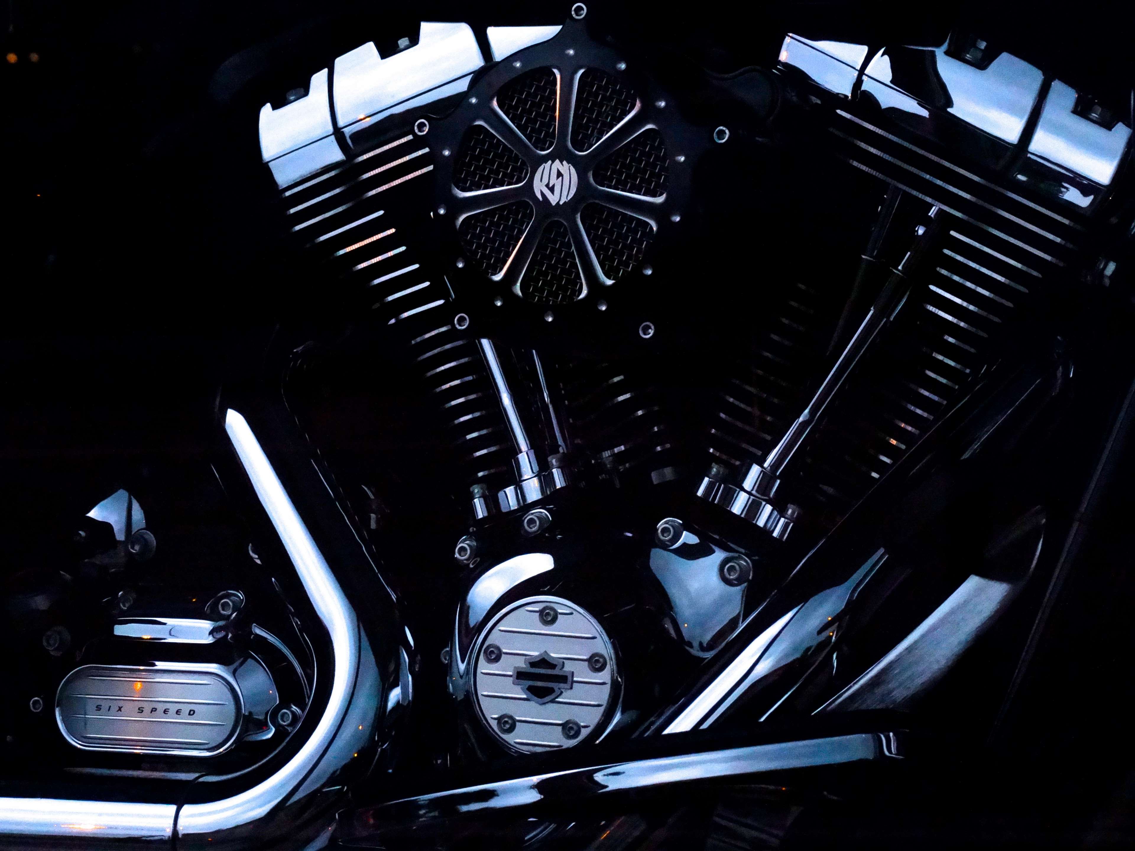 Harley Davidson Motorcycle Engine with Roland Sands Design HD Wallpaper