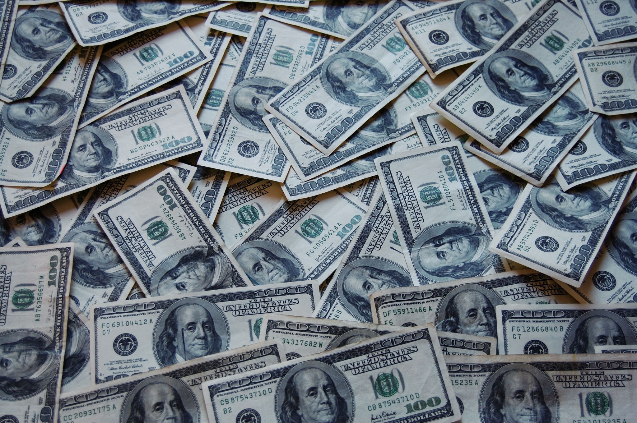 Pile of 100 Dollar Bills HD Wallpaper