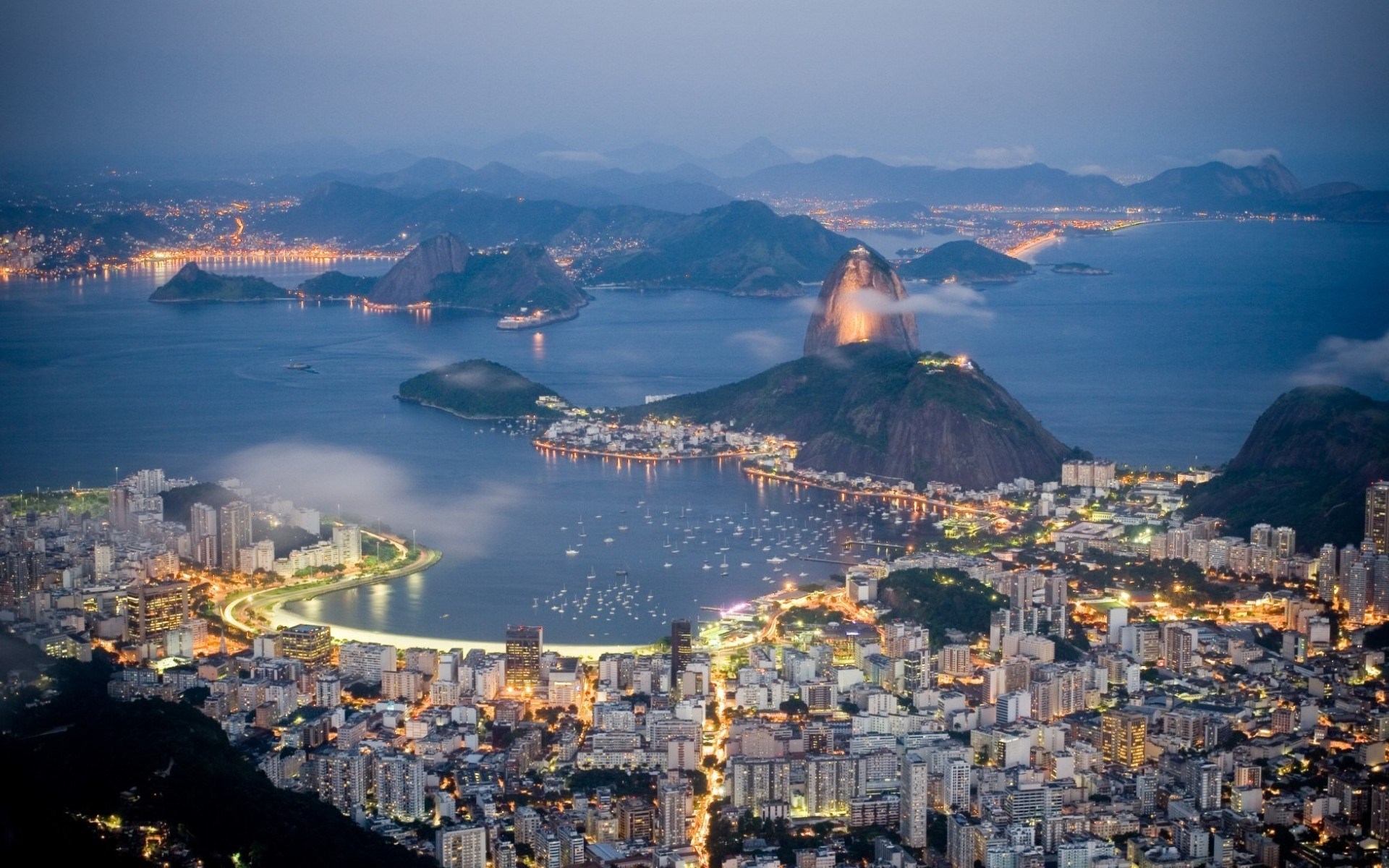Rio de Janeiro cityscape at dusk with Sugarloaf Mountain HD Wallpaper