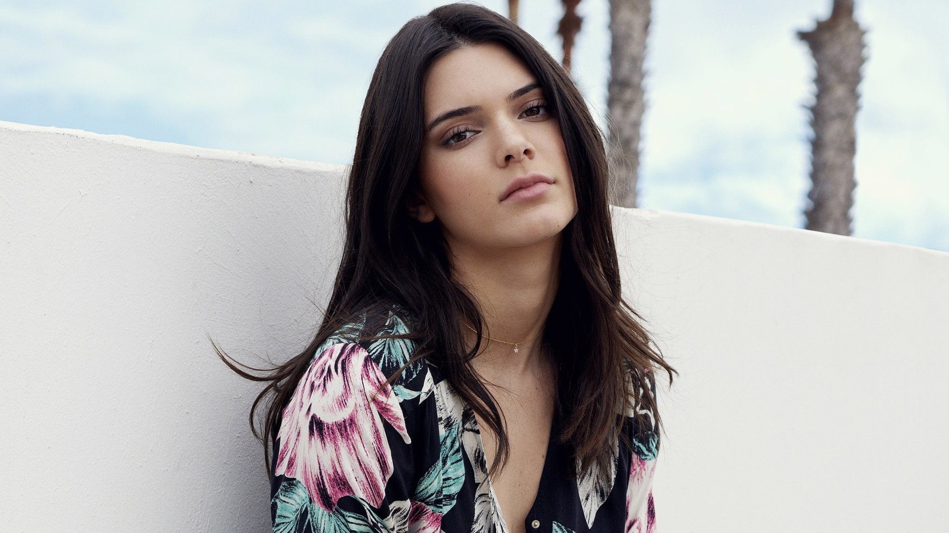 Kendall Jenner portrait HD Wallpaper