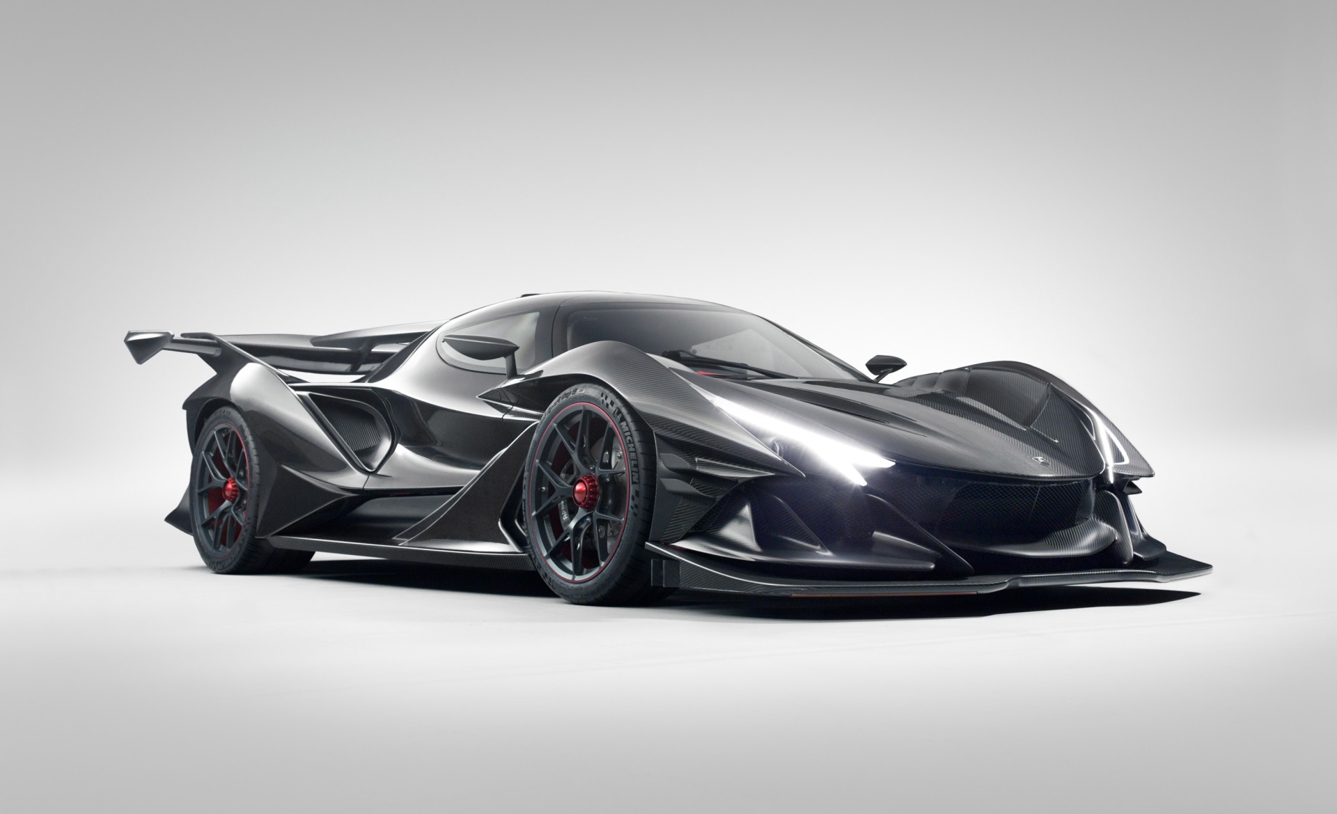 Apollo Intensa Emozione hypercar HD Wallpaper