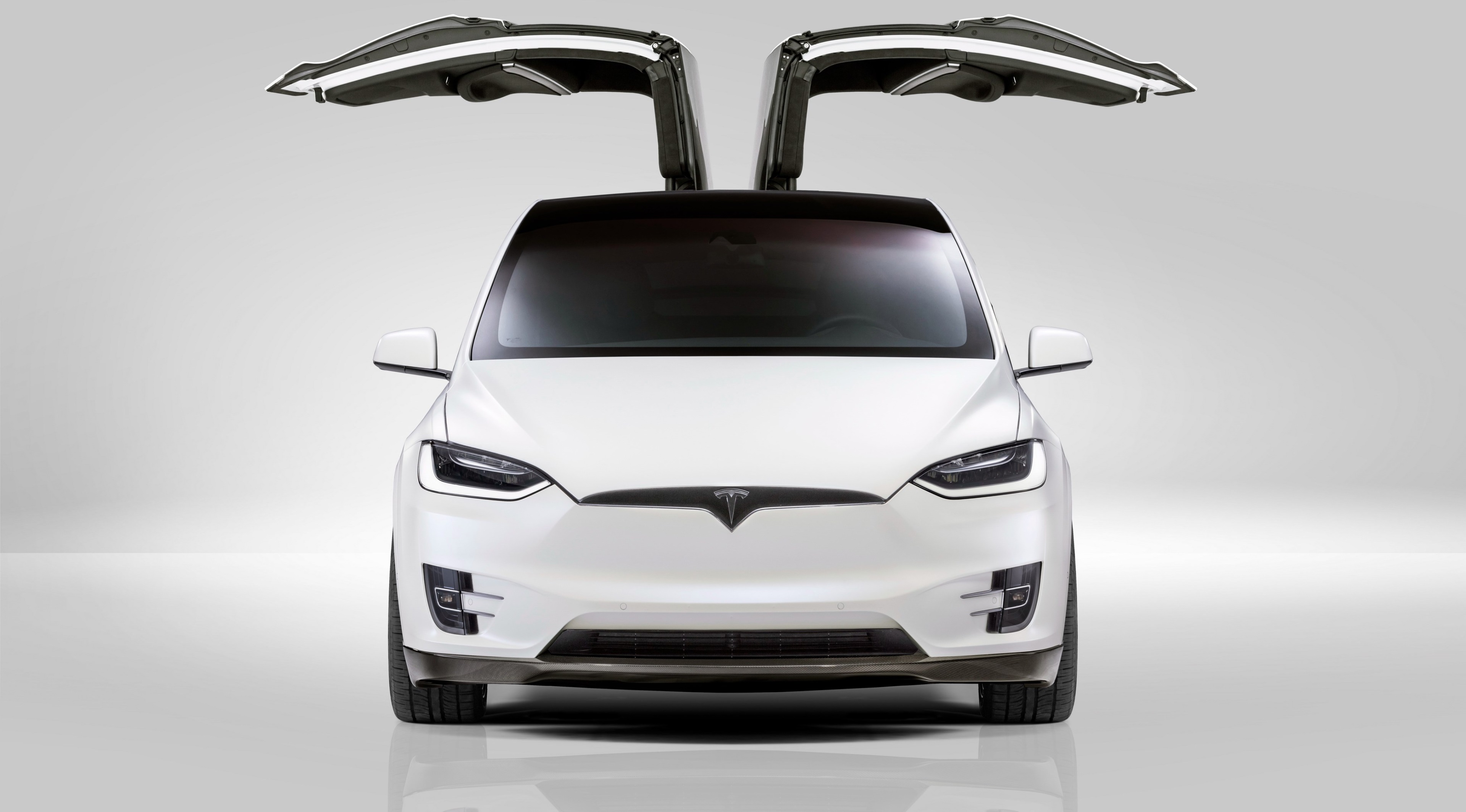 White Tesla Model X with Falcon Wing Doors Open HD Wallpaper
