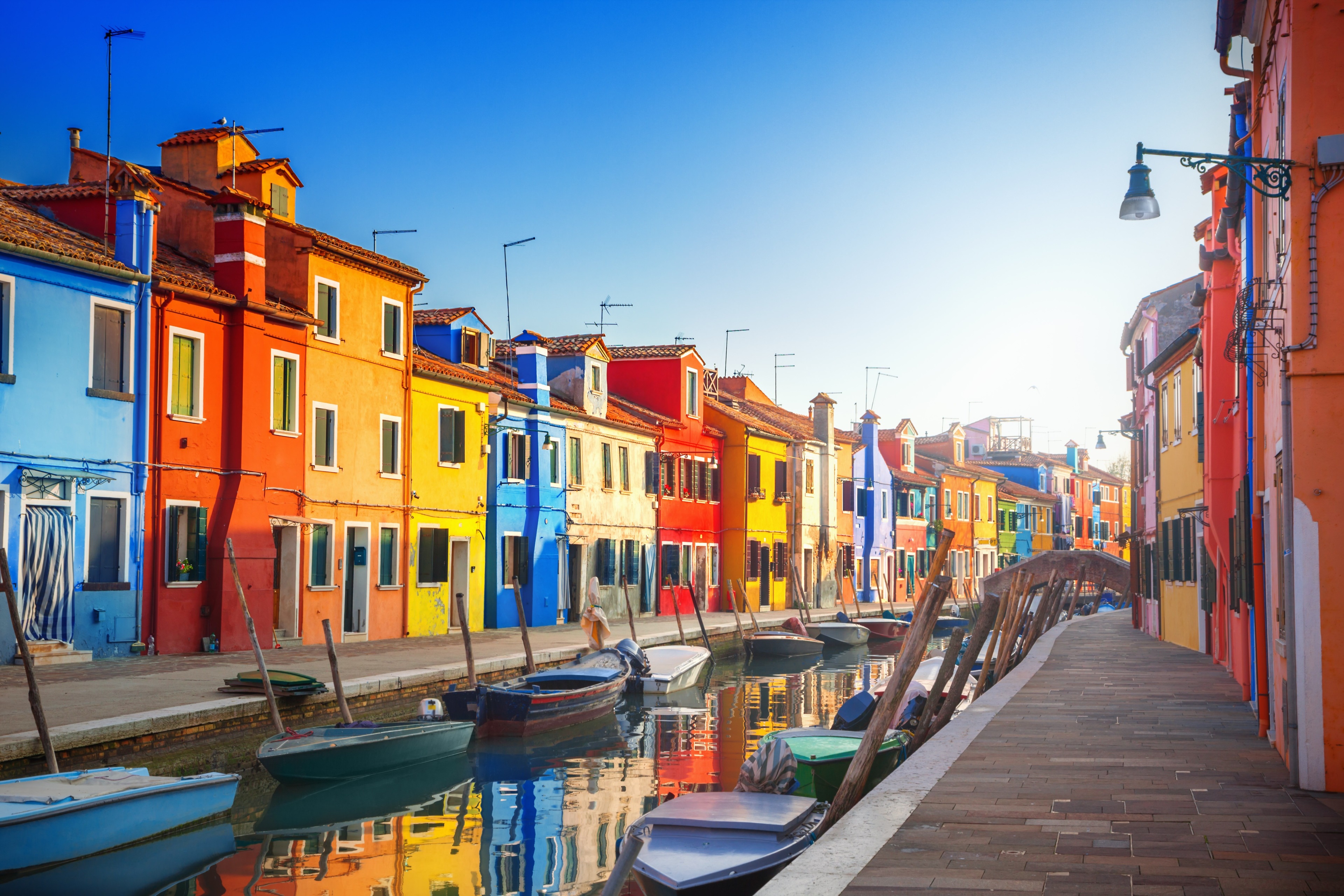 Colorful houses along a canal in Burano, Venice HD Wallpaper