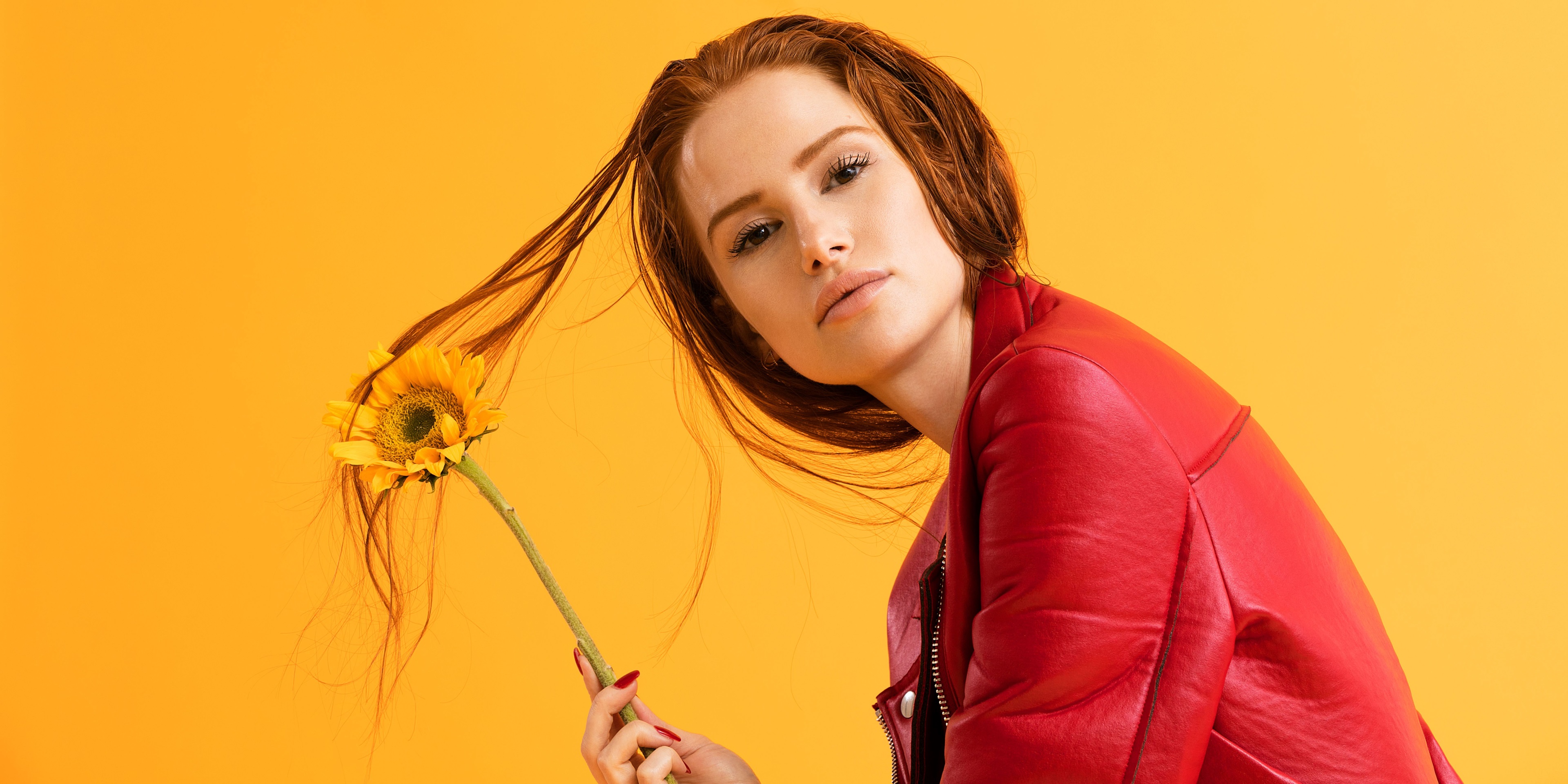 Madelaine Petsch with Sunflower HD Wallpaper