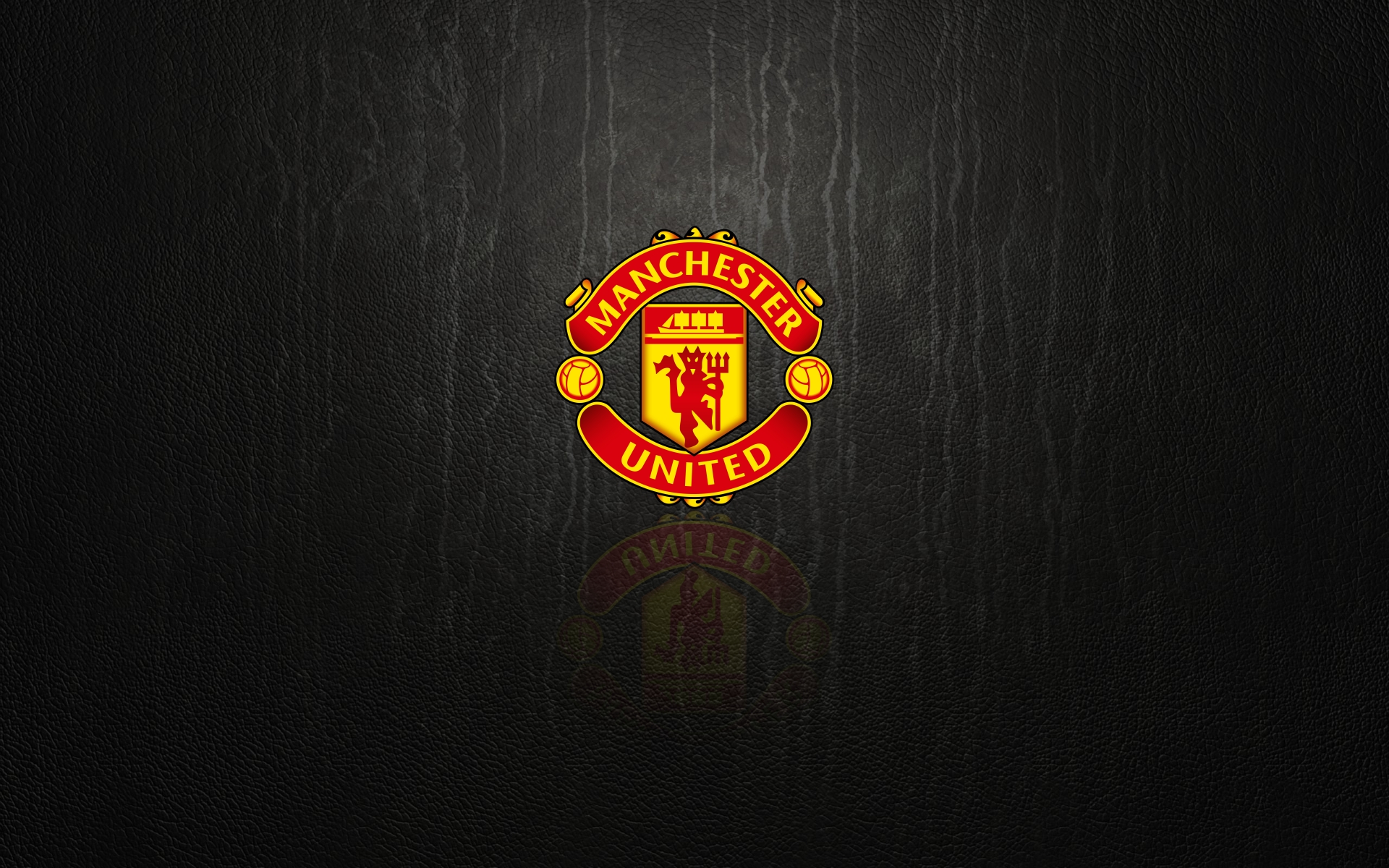 Manchester United F.C. logo HD Wallpaper