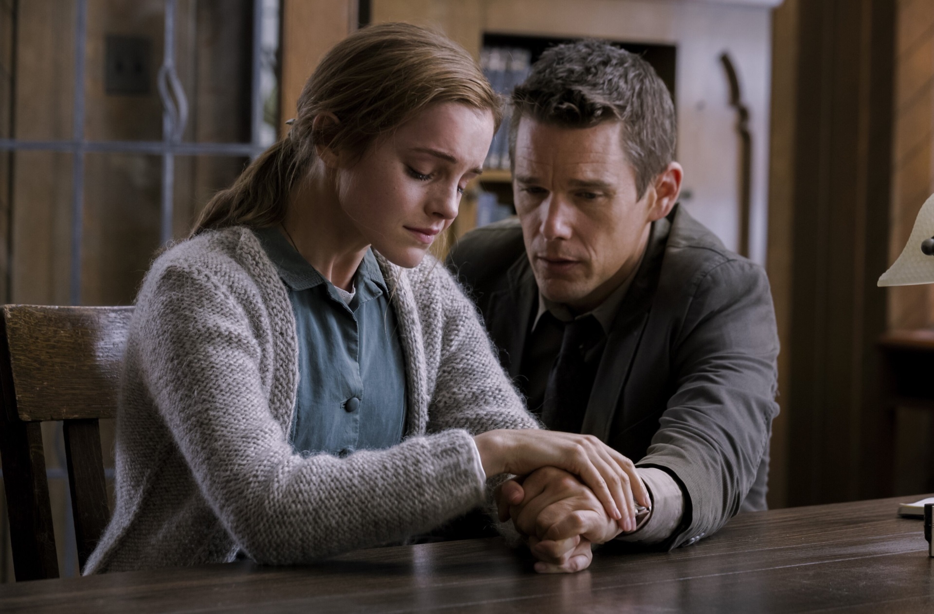 Ethan Hawke and Emma Watson in Regression HD Wallpaper