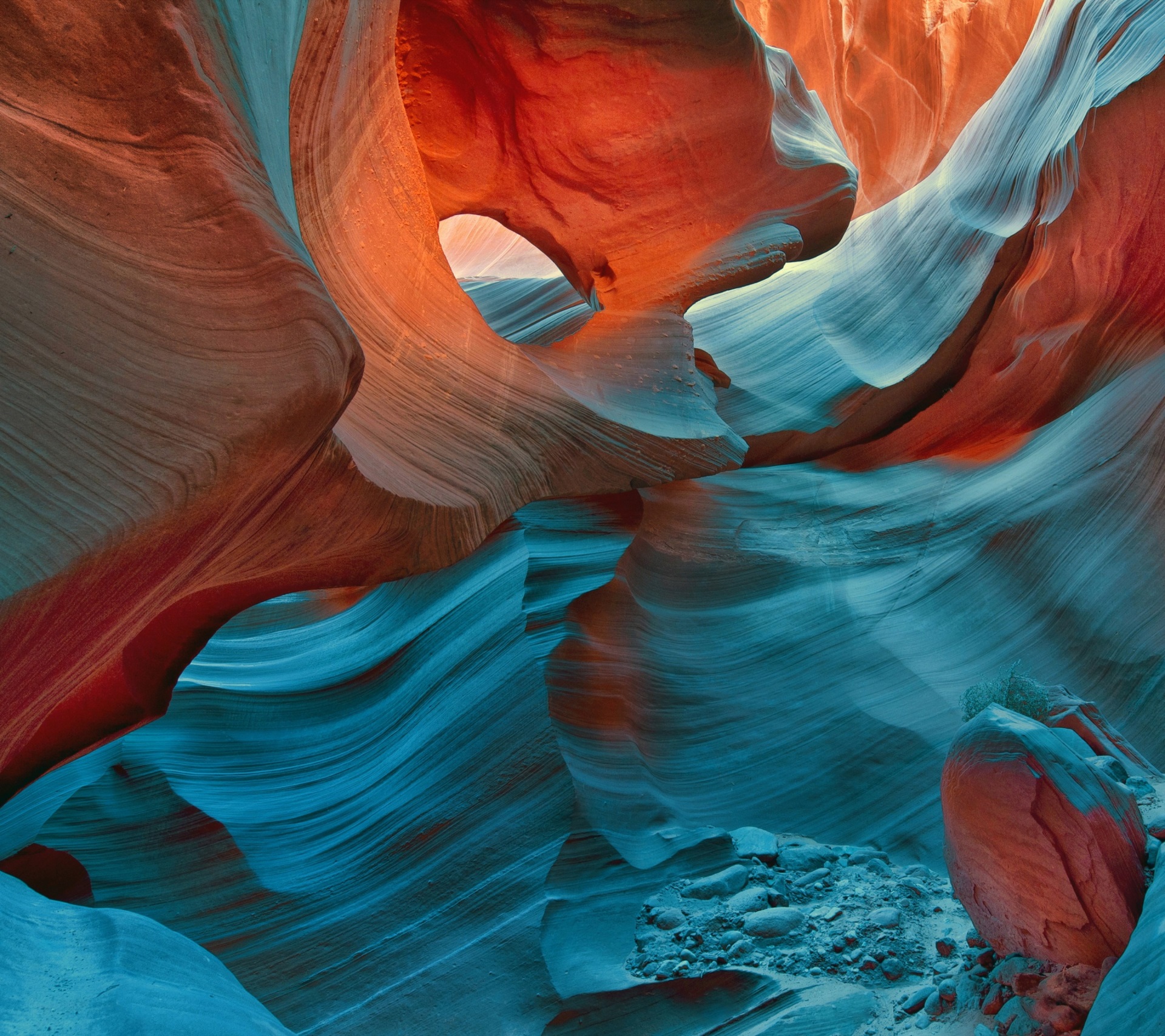 Antelope Canyon sandstone formations with orange and blue light HD Wallpaper