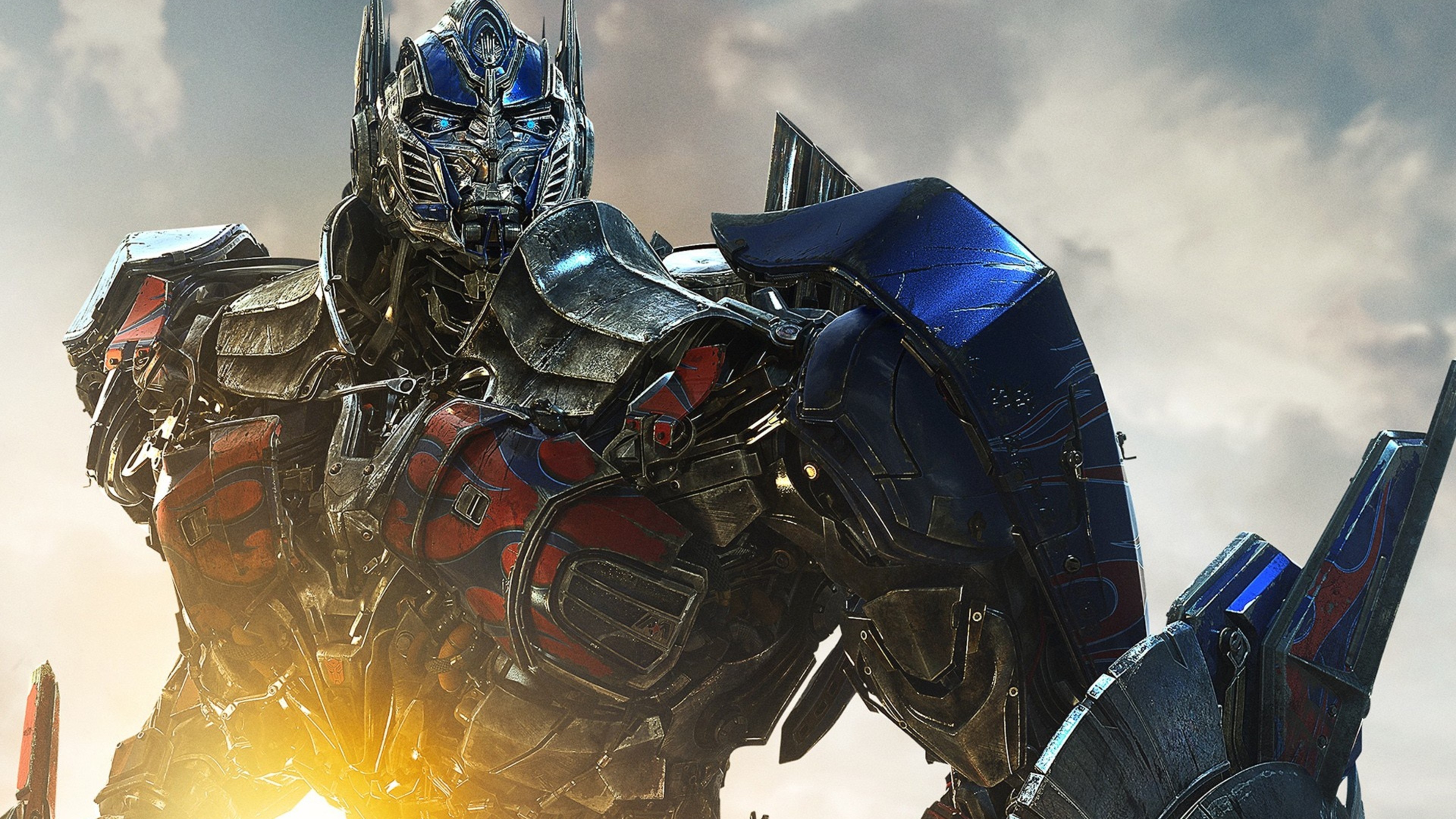 Optimus Prime from Transformers 4K HD Wallpaper