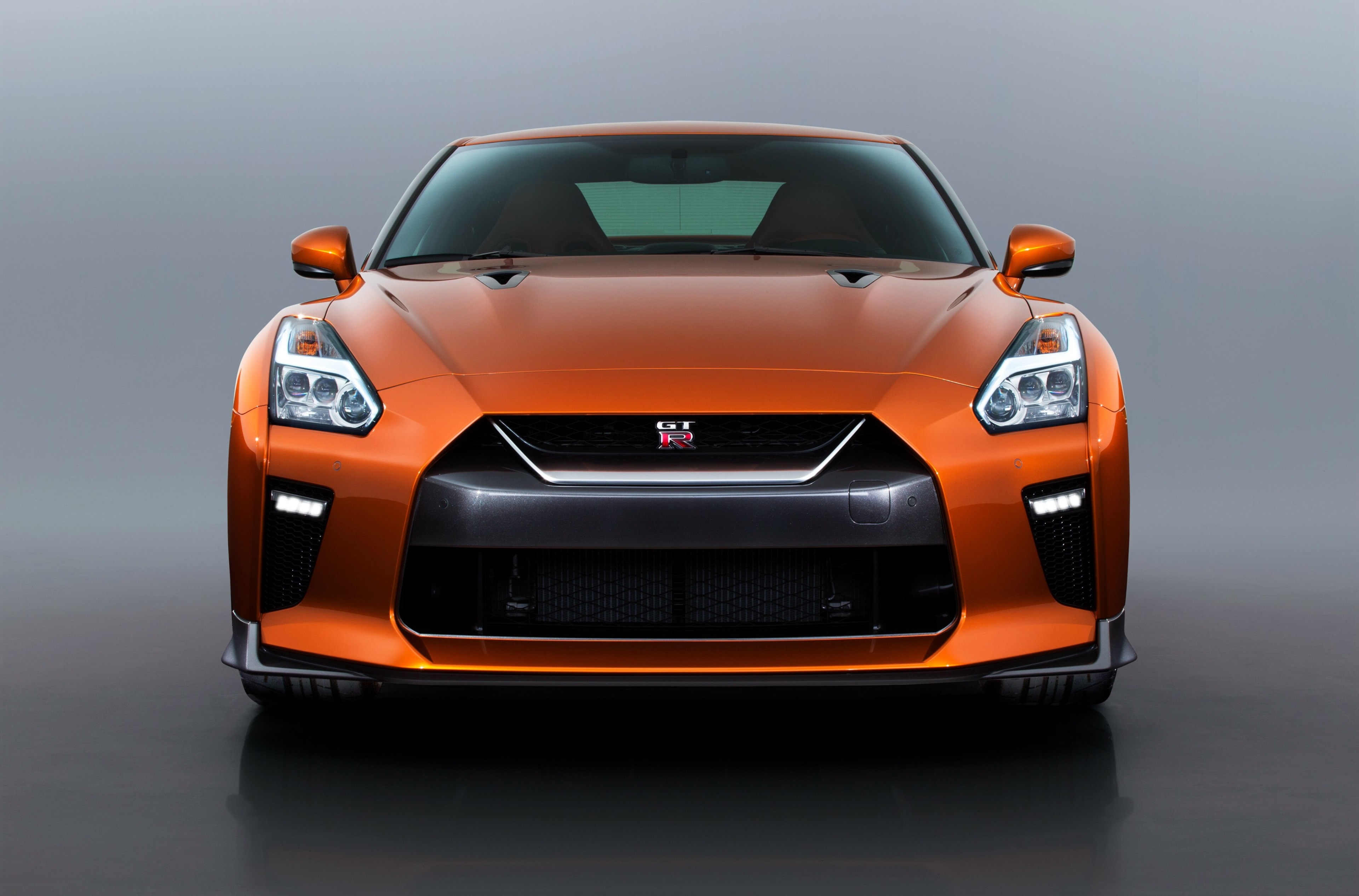 Nissan GT-R 4K HD Wallpaper