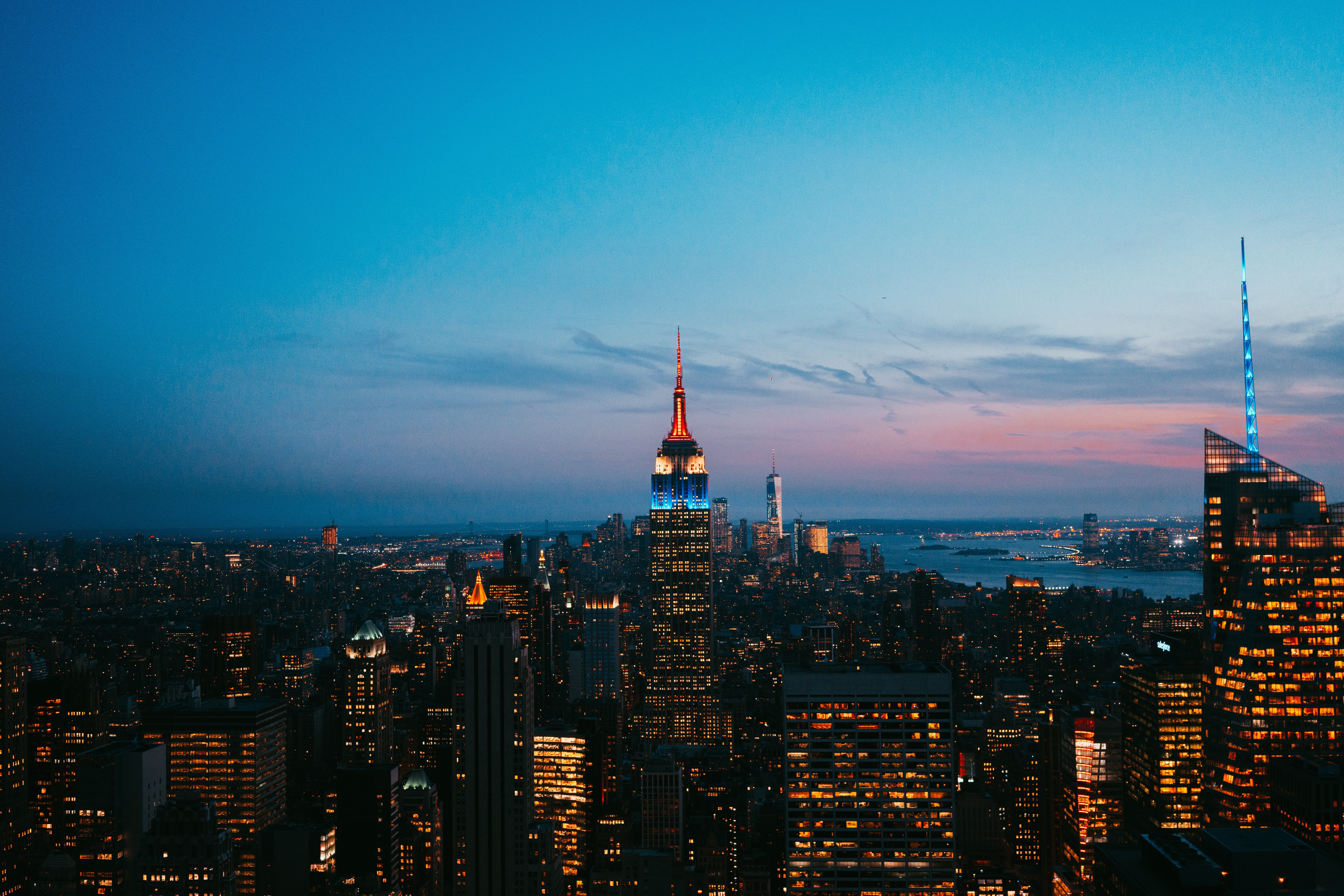 New York City Skyline at Dusk HD Wallpaper