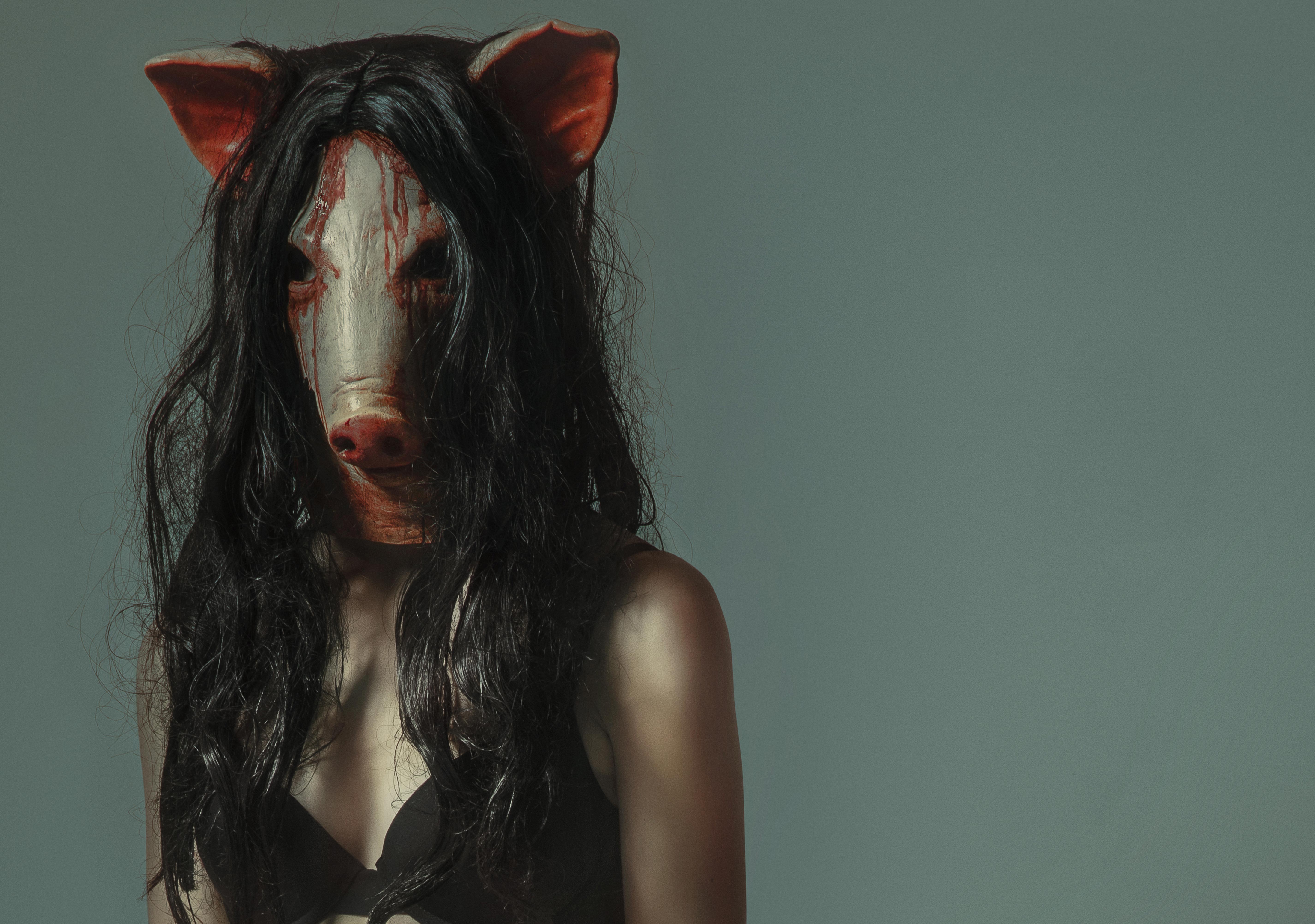 Pig mask killer from Jigsaw movie HD Wallpaper