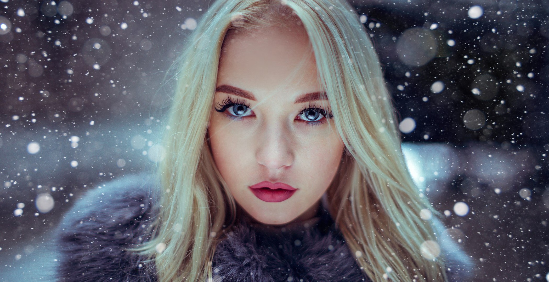 Uliana Verenchikova in a Fur Coat in Snow HD Wallpaper
