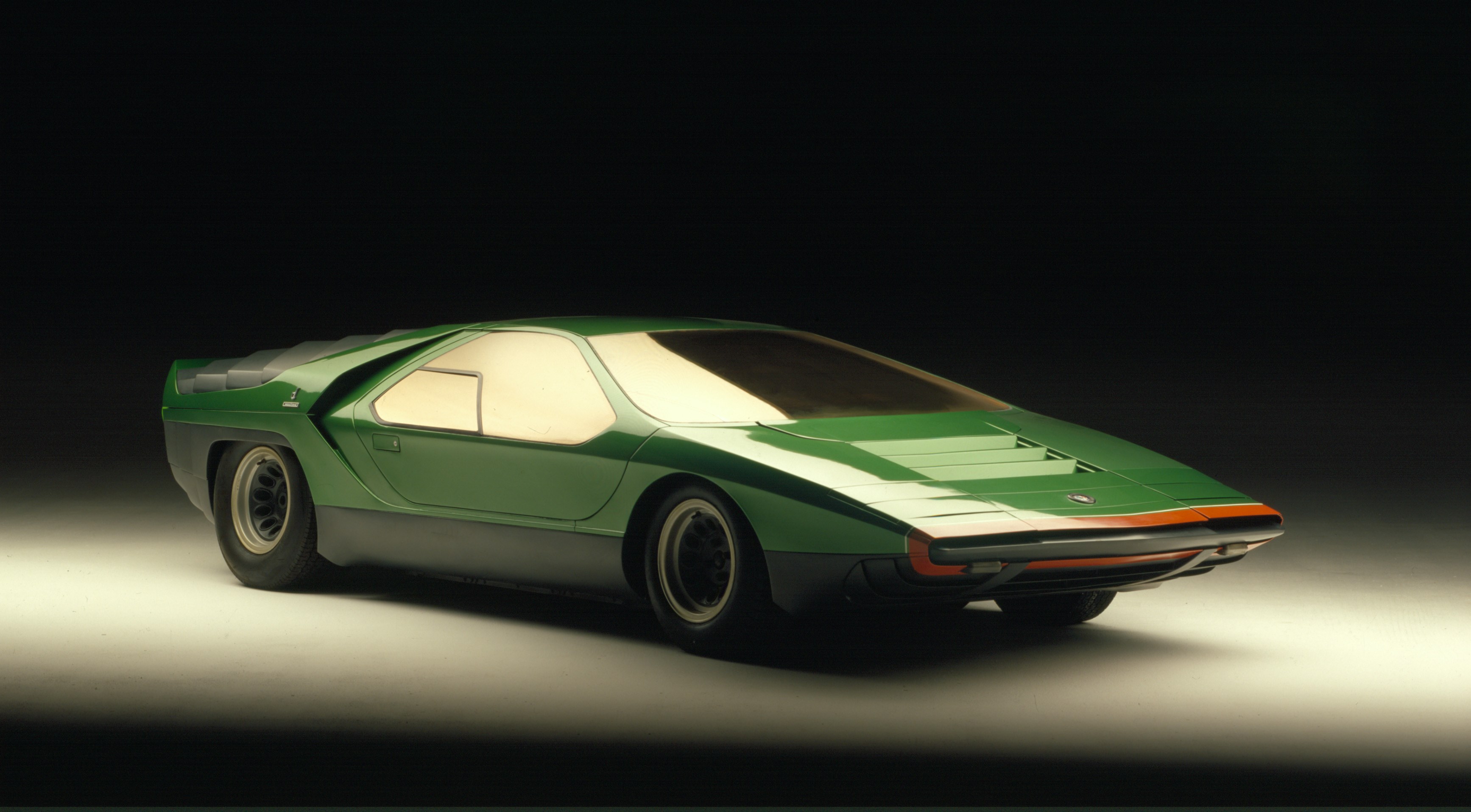Green Alfa Romeo Carabo concept car HD Wallpaper
