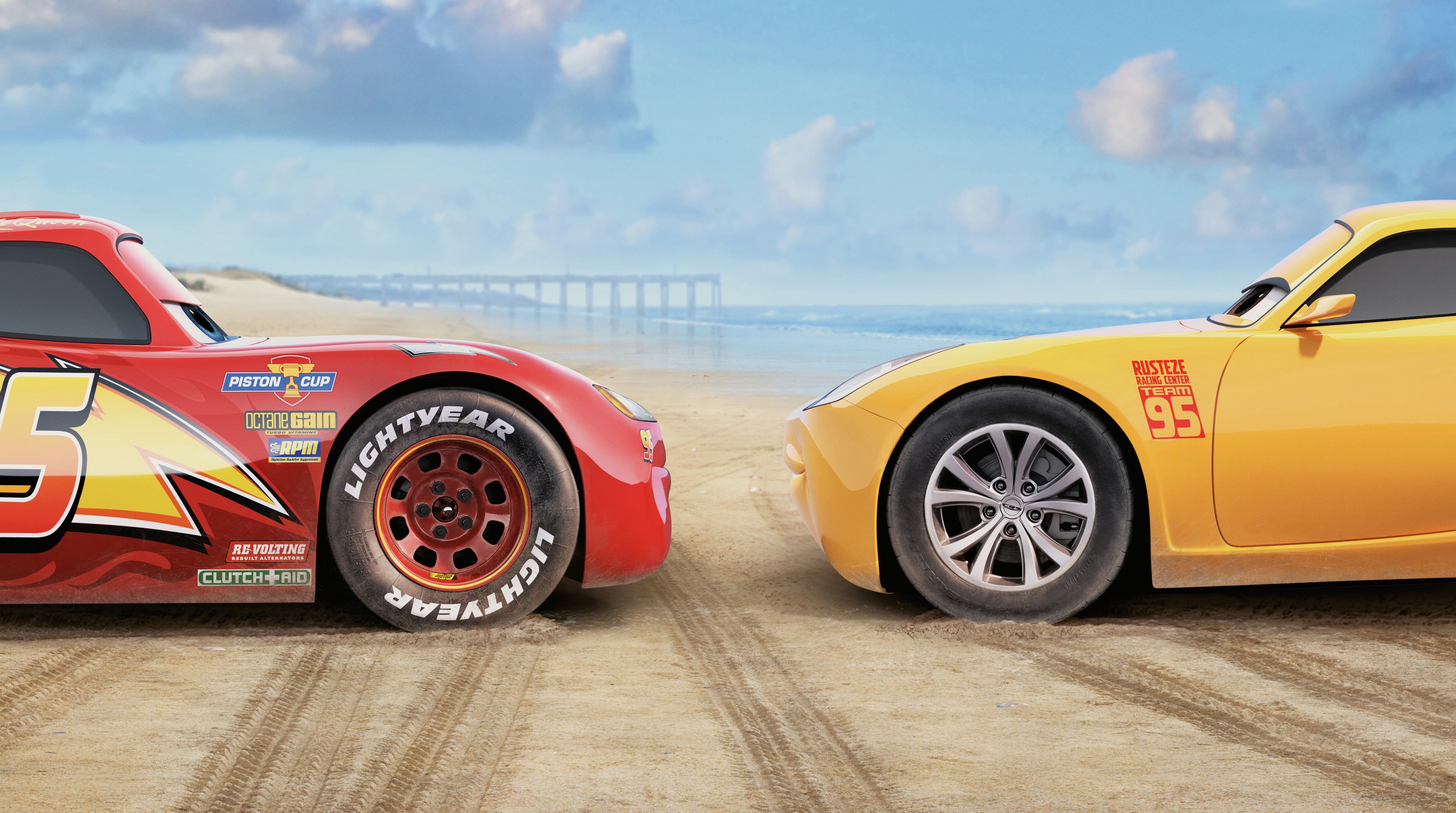Lightning McQueen and Jackson Storm from Cars 3 on a beach HD Wallpaper