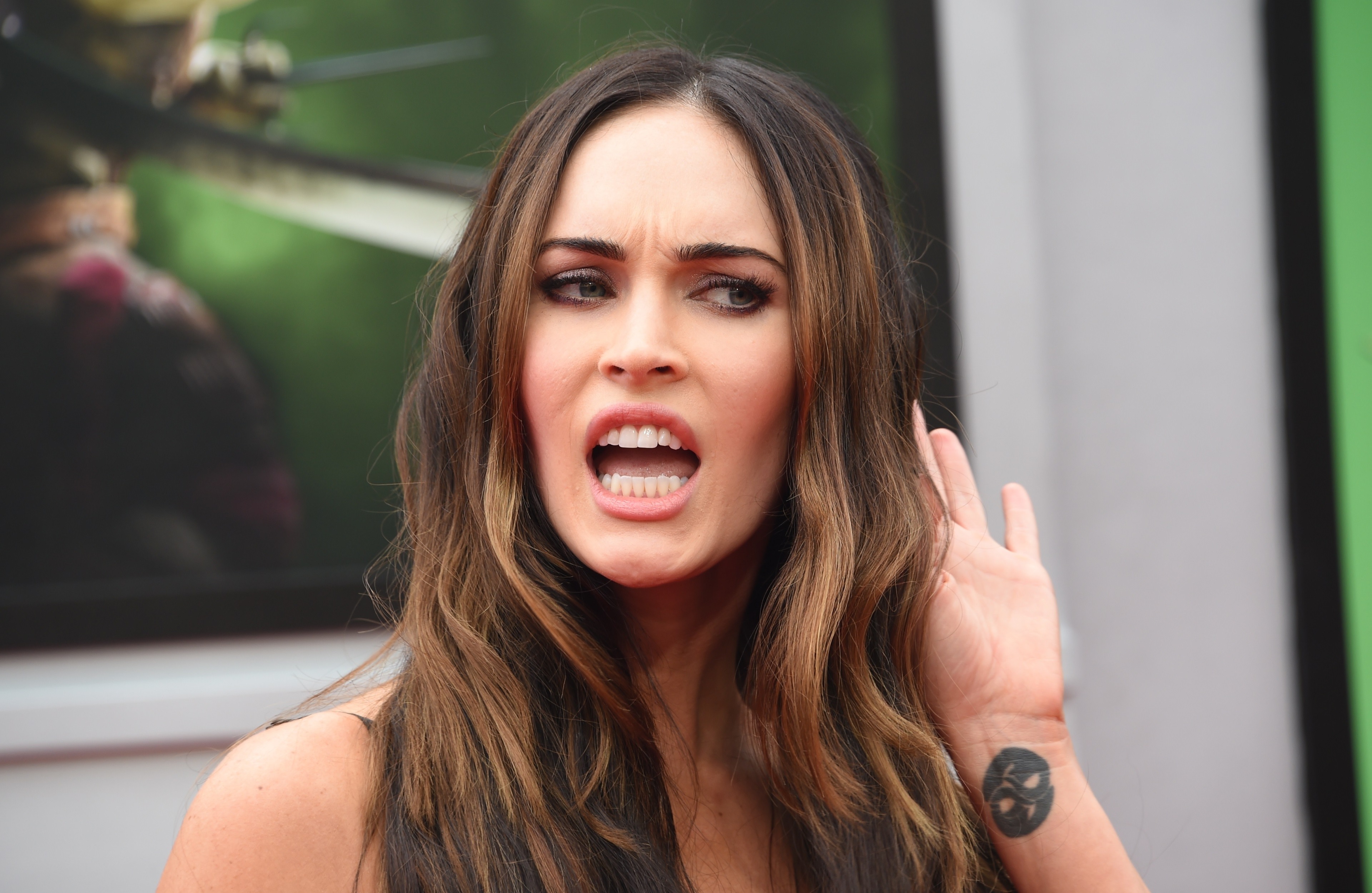 Megan Fox HD Wallpaper
