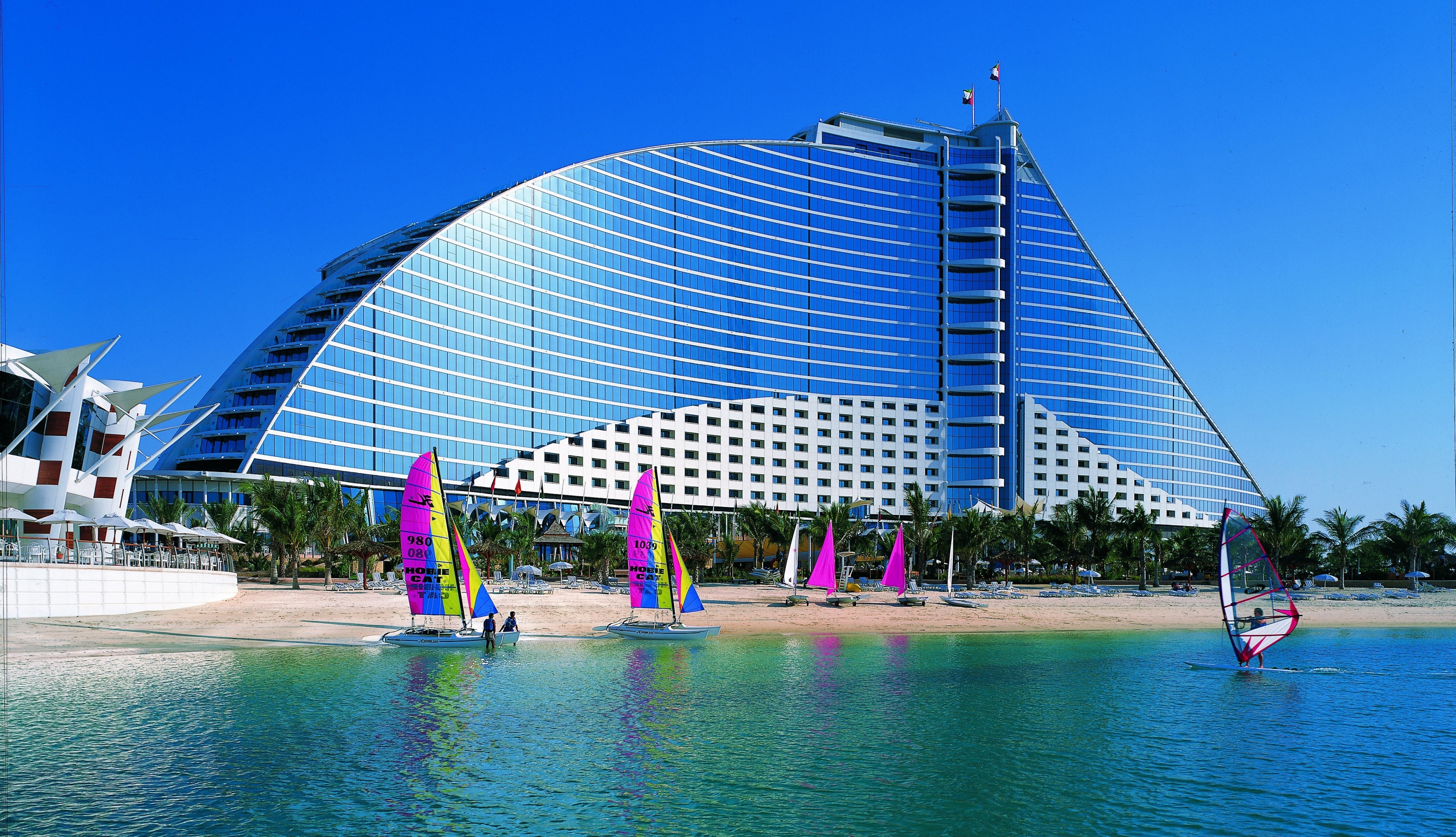 Jumeirah Beach 4K HD Wallpaper