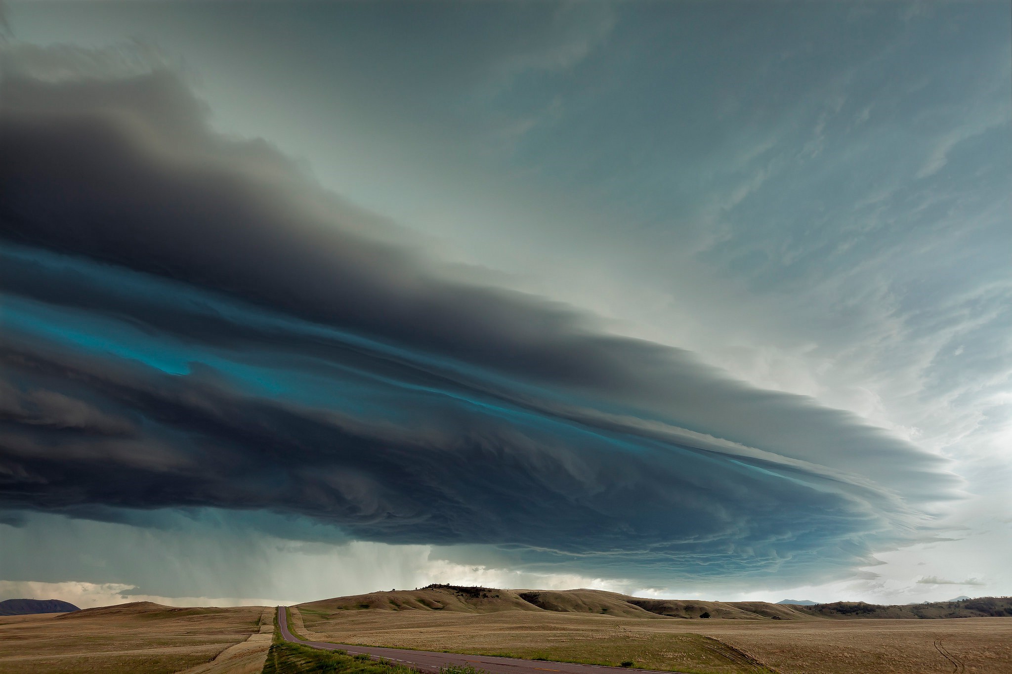 Montana landscape with storm clouds HD Wallpaper