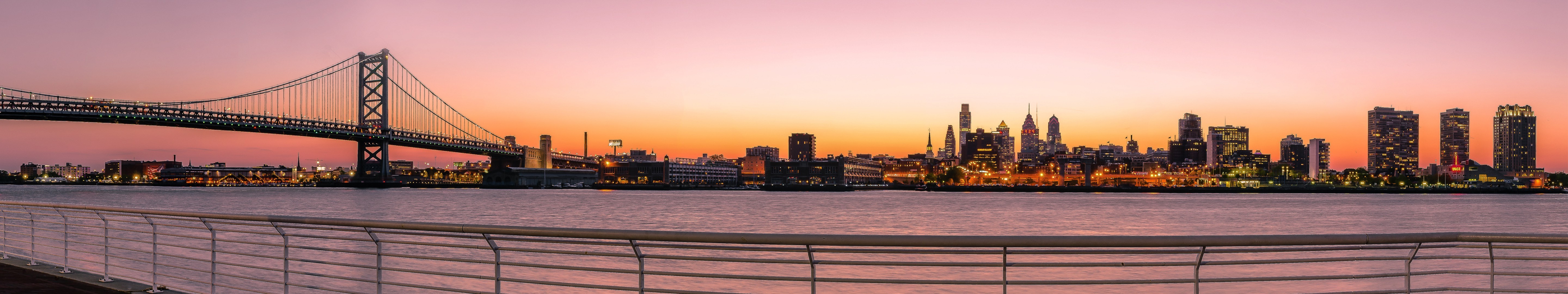 Philadelphia Skyline and Benjamin Franklin Bridge at Sunset HD Wallpaper