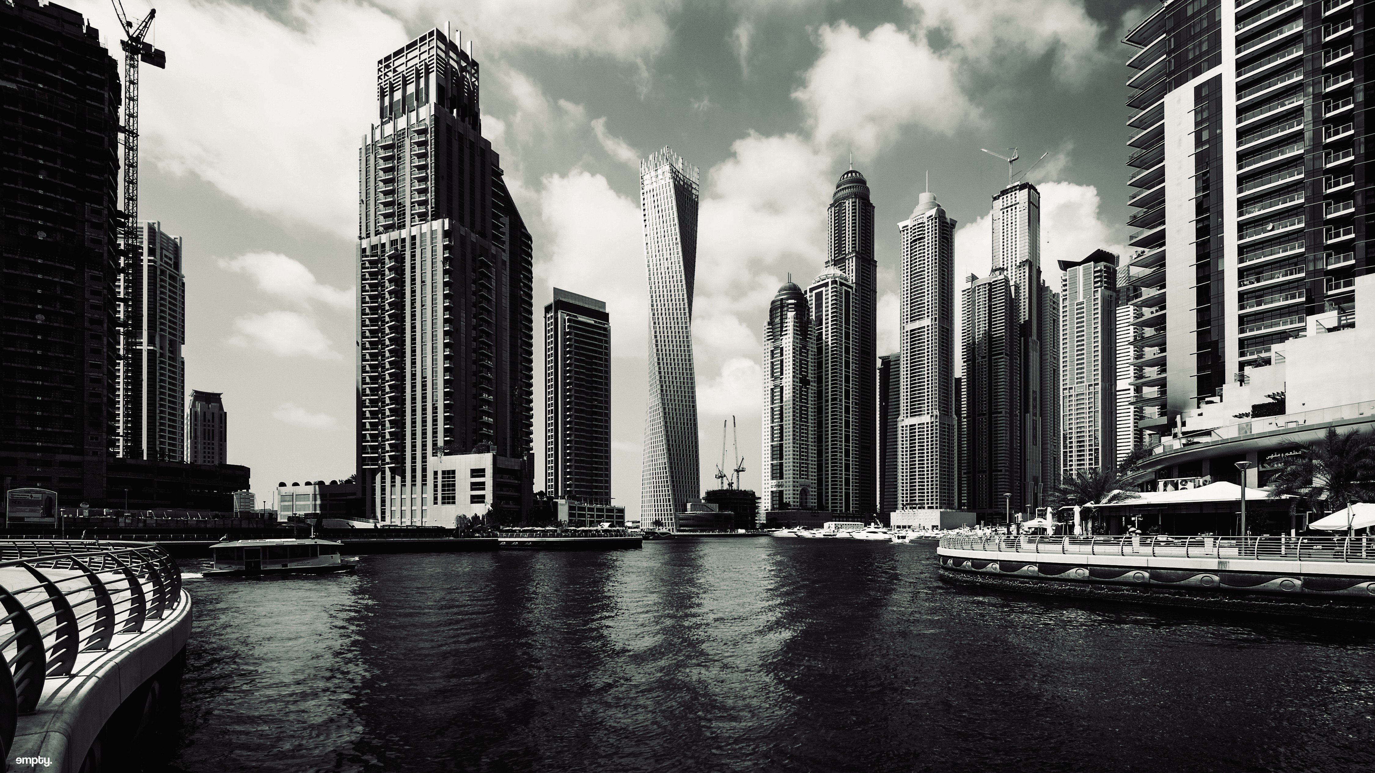 Dubai Marina skyscrapers and waterfront HD Wallpaper