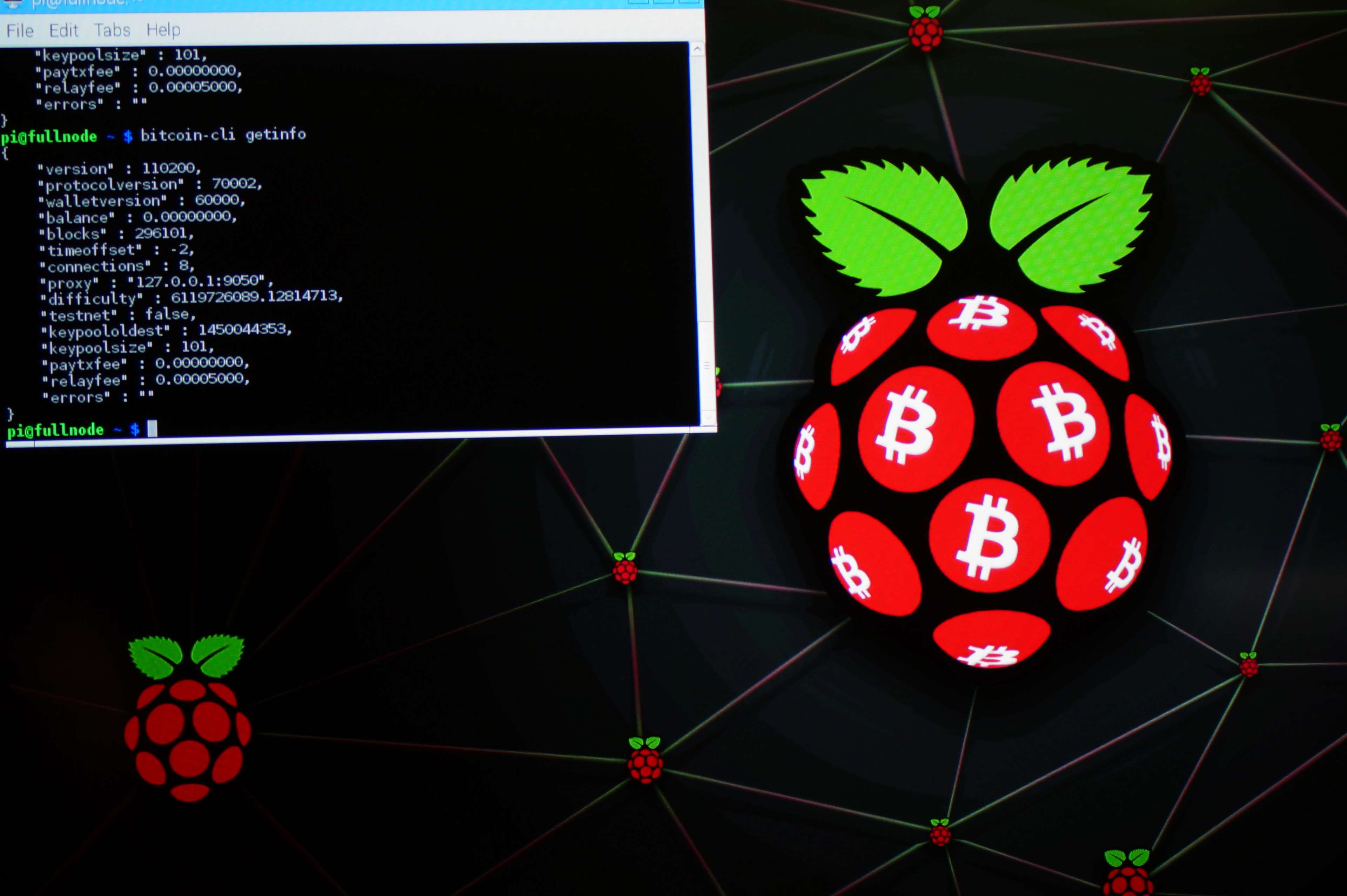 Raspberry Pi with Bitcoin full node information HD Wallpaper