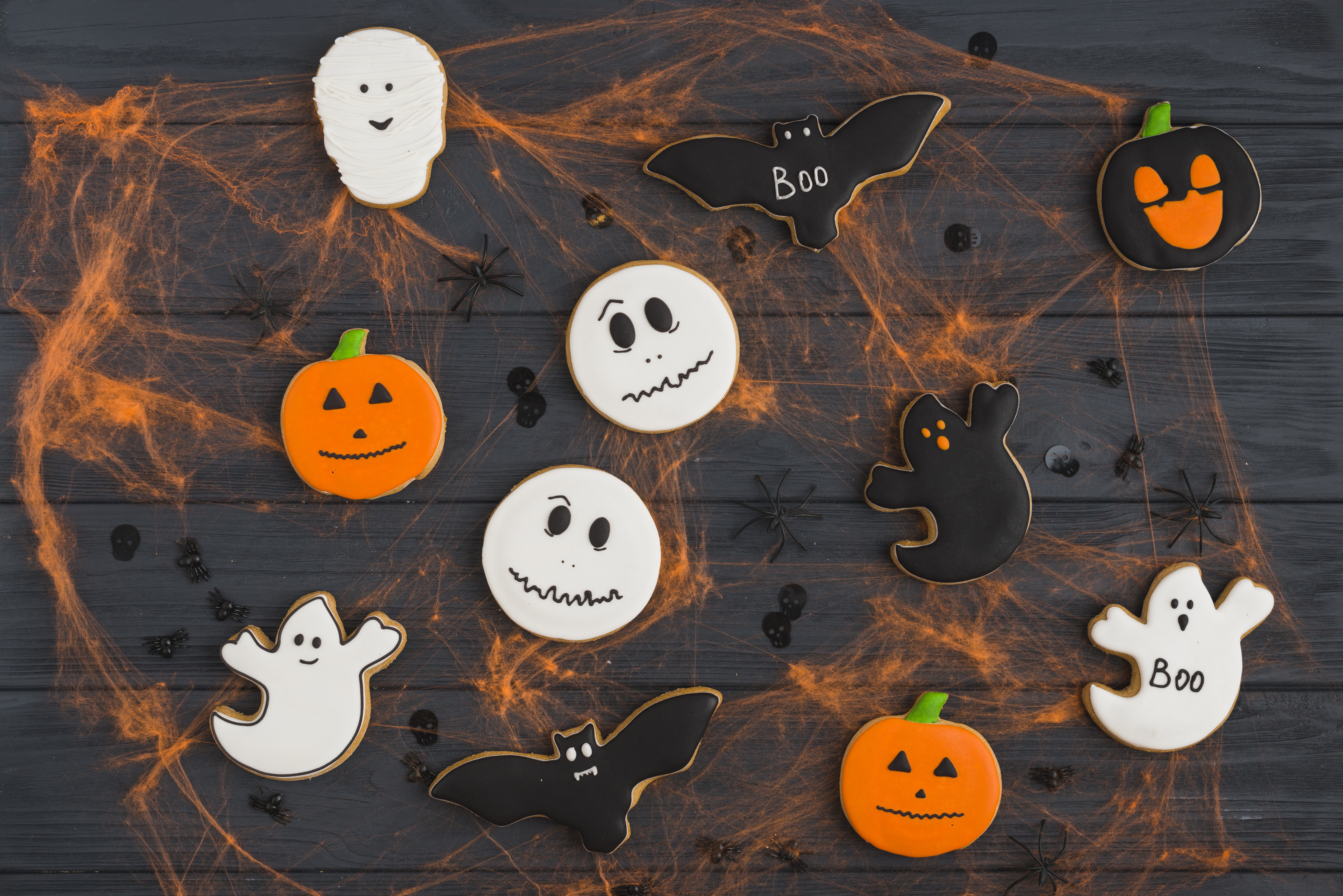 Halloween cookies with bats, ghosts, and pumpkins HD Wallpaper