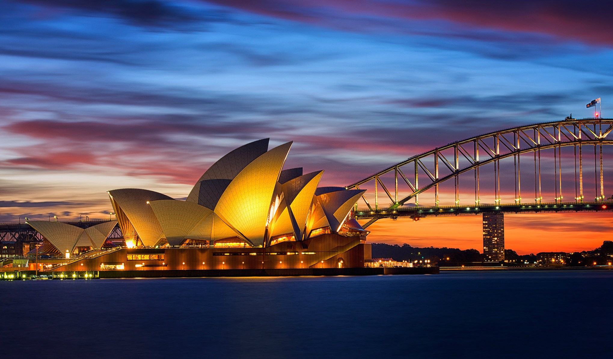 Sydney Opera House and Harbour Bridge at sunset HD Wallpaper