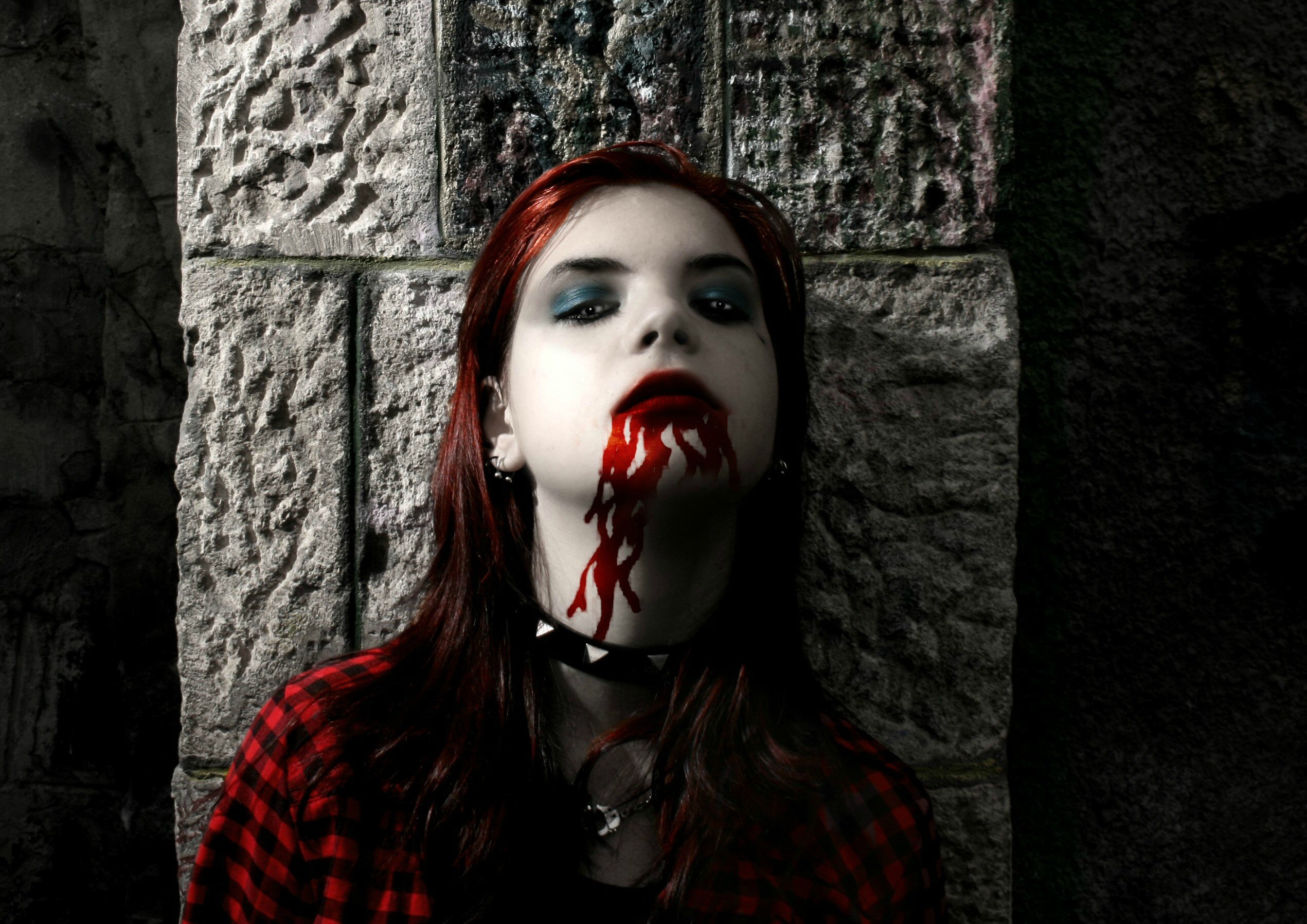 Vampire girl with blood dripping from mouth HD Wallpaper