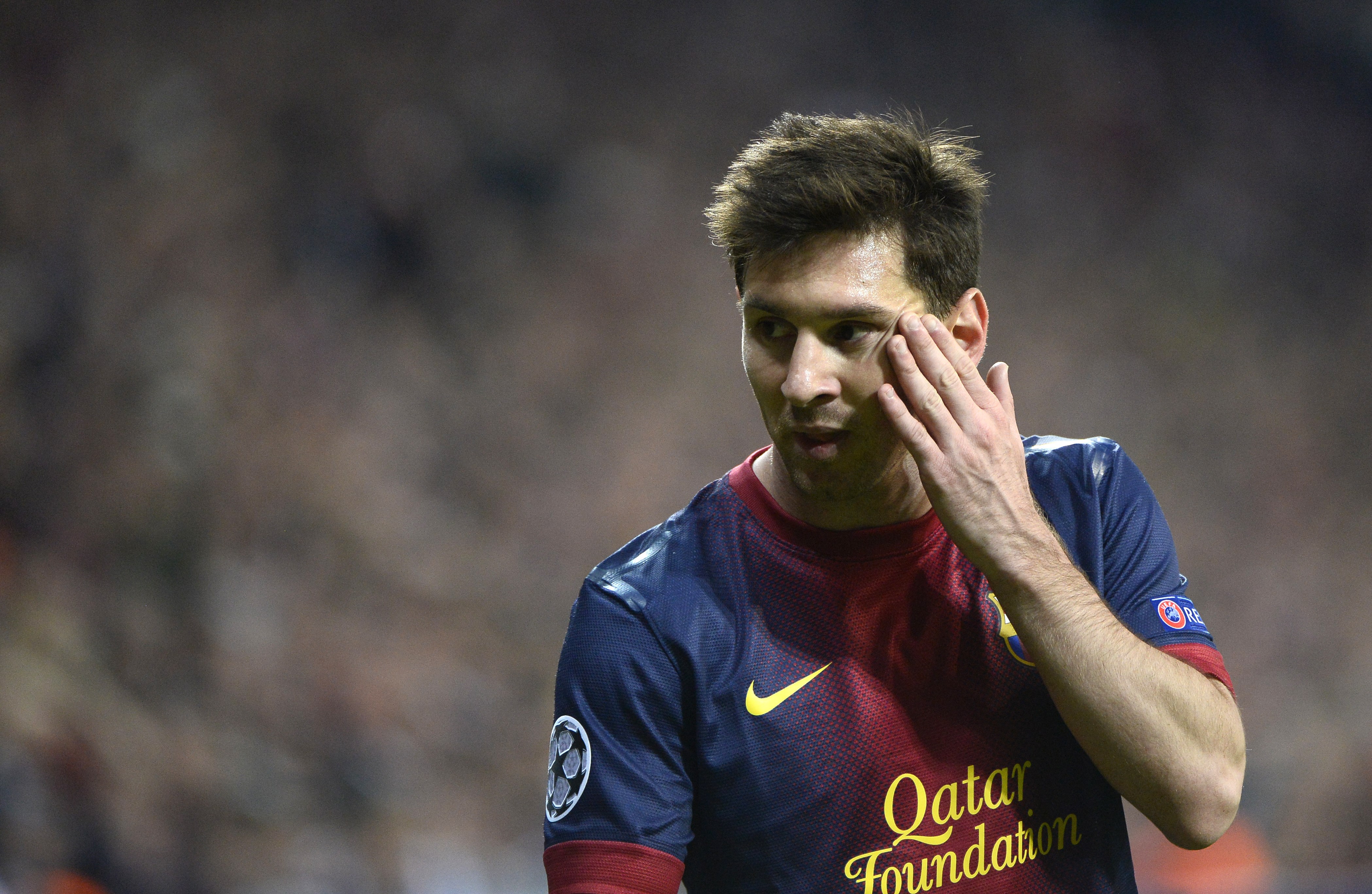 Lionel Messi in Barcelona Jersey HD Wallpaper