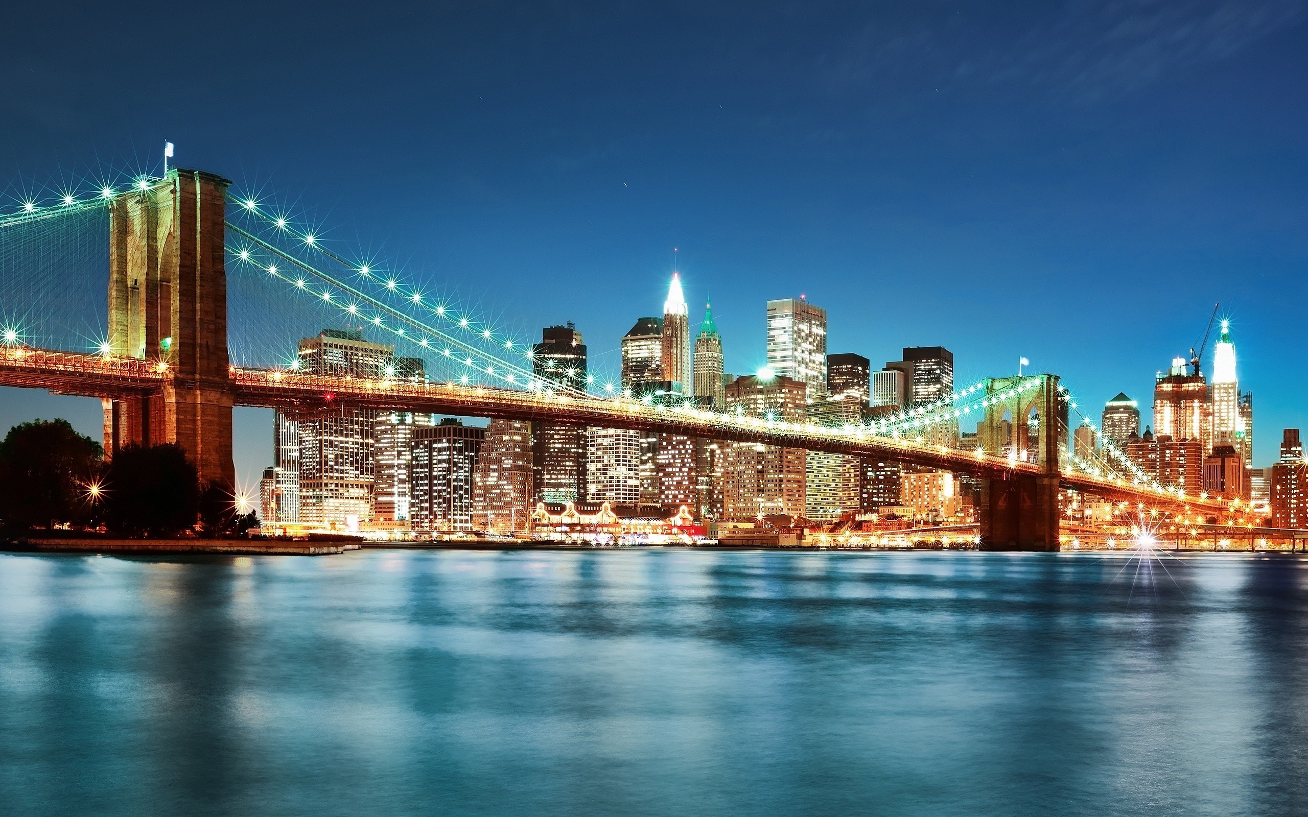 Brooklyn Bridge and New York City Skyline at Night HD Wallpaper